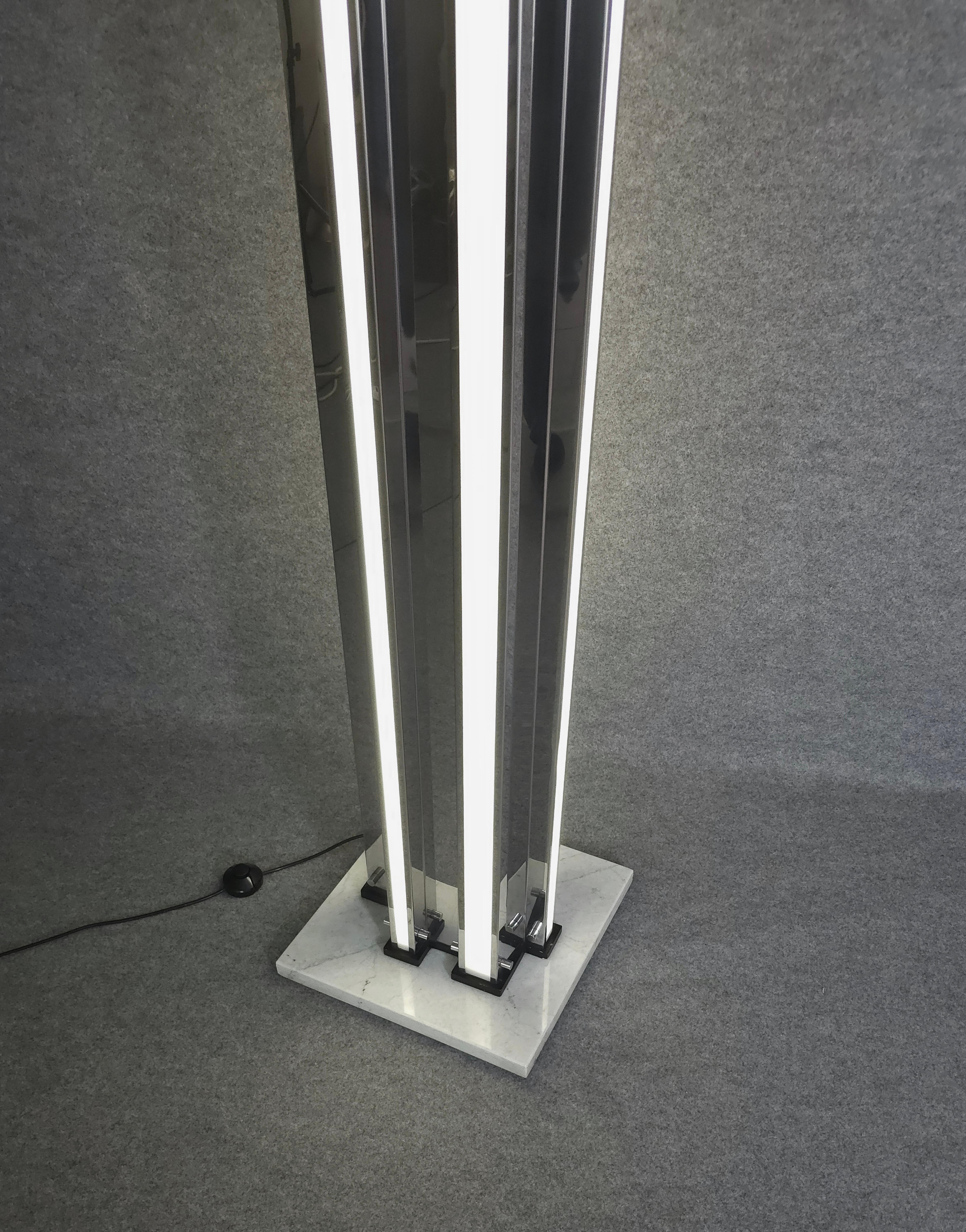Midcentury Floor Lamp Marble aluminum Chromed Plexiglass Italian Design 1970s For Sale 8