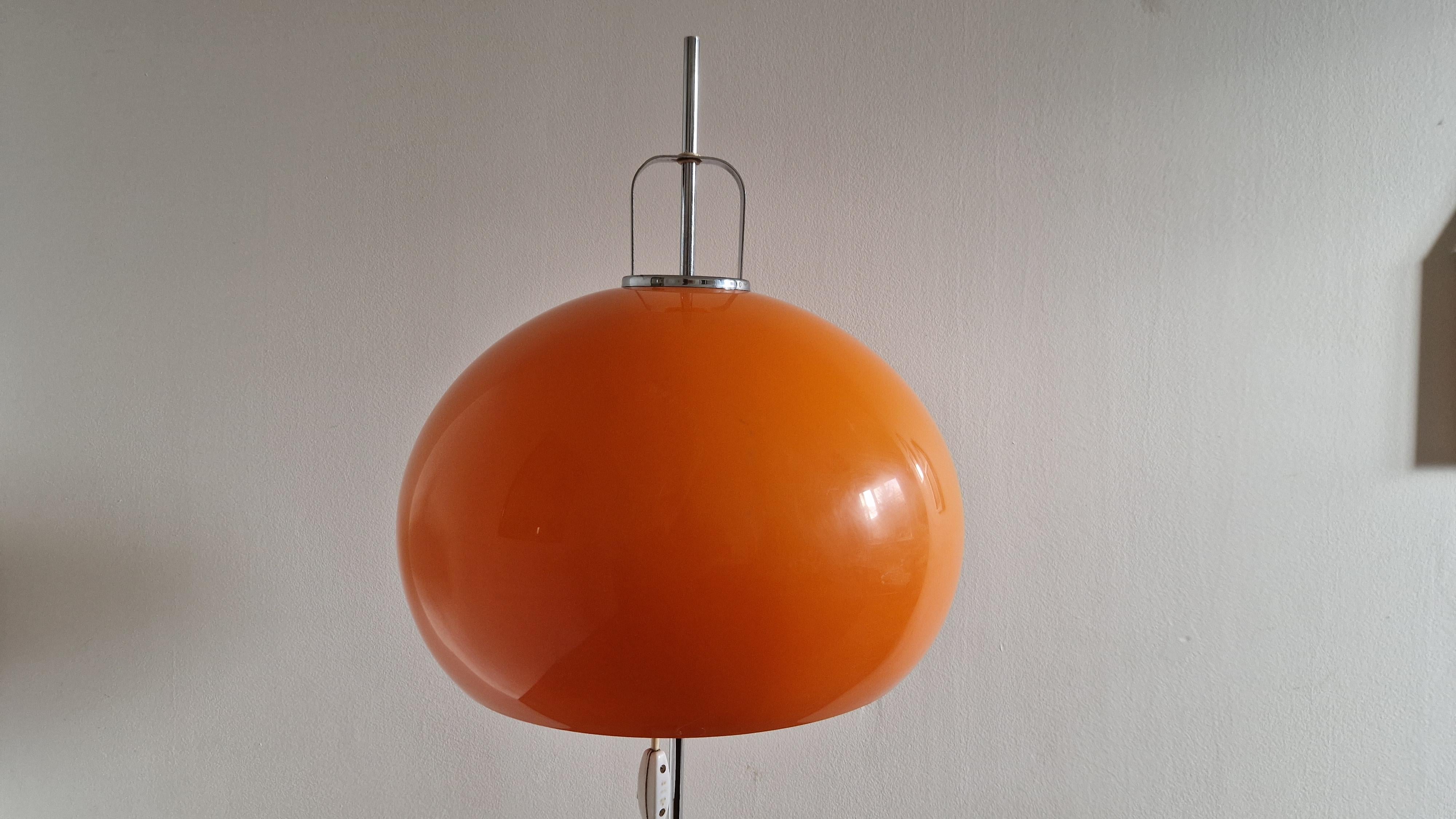 Fin du 20e siècle Lampadaire Meblo, conçu par Harvey Guzzini, Italie, 1970 en vente