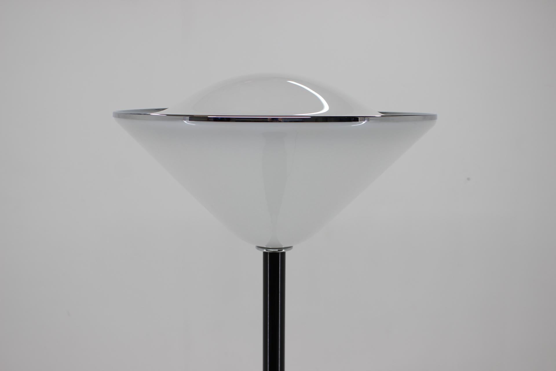 Mid-Century Floor Lamp Meblo Designed by Harvey Guzzini, Italy, 1970s 1
