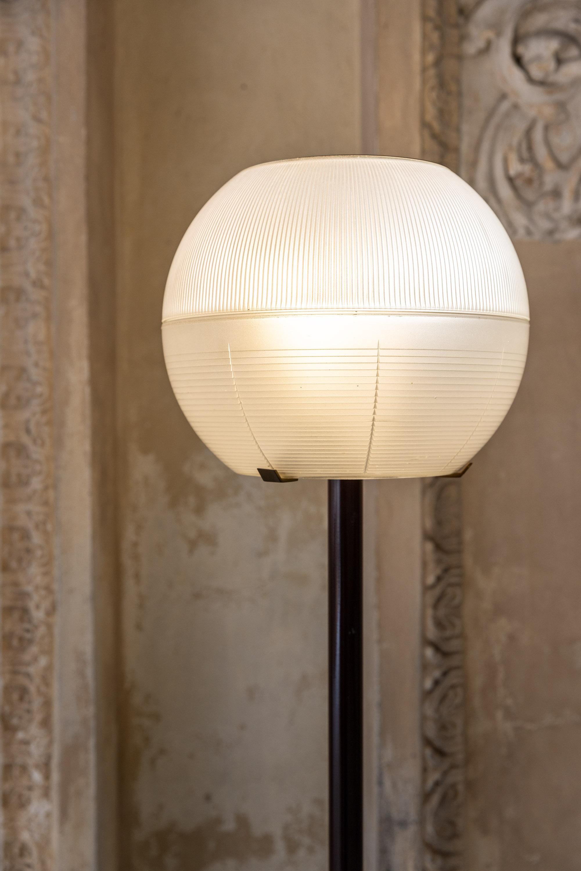 Midcentury floor Lamp mod. LTE 8 by Ignazio Gardella for Azucena, Italy 1956 For Sale 2