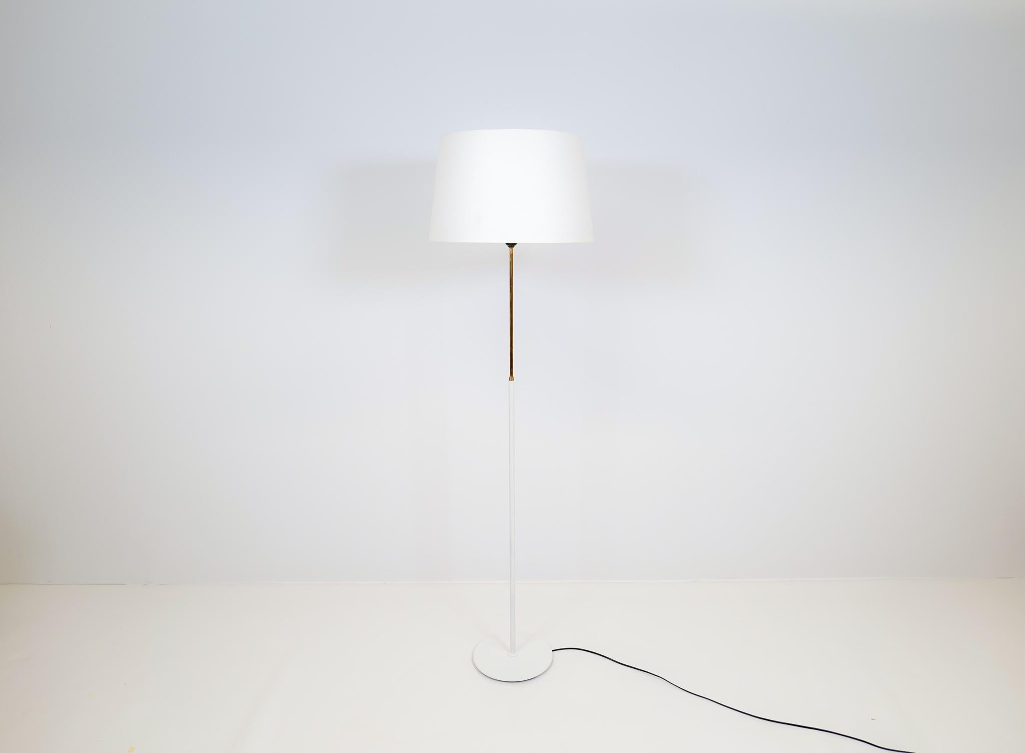 Swedish Midcentury Floor Lamp, Model G-07 Bergboms, Sweden, 1960s For Sale