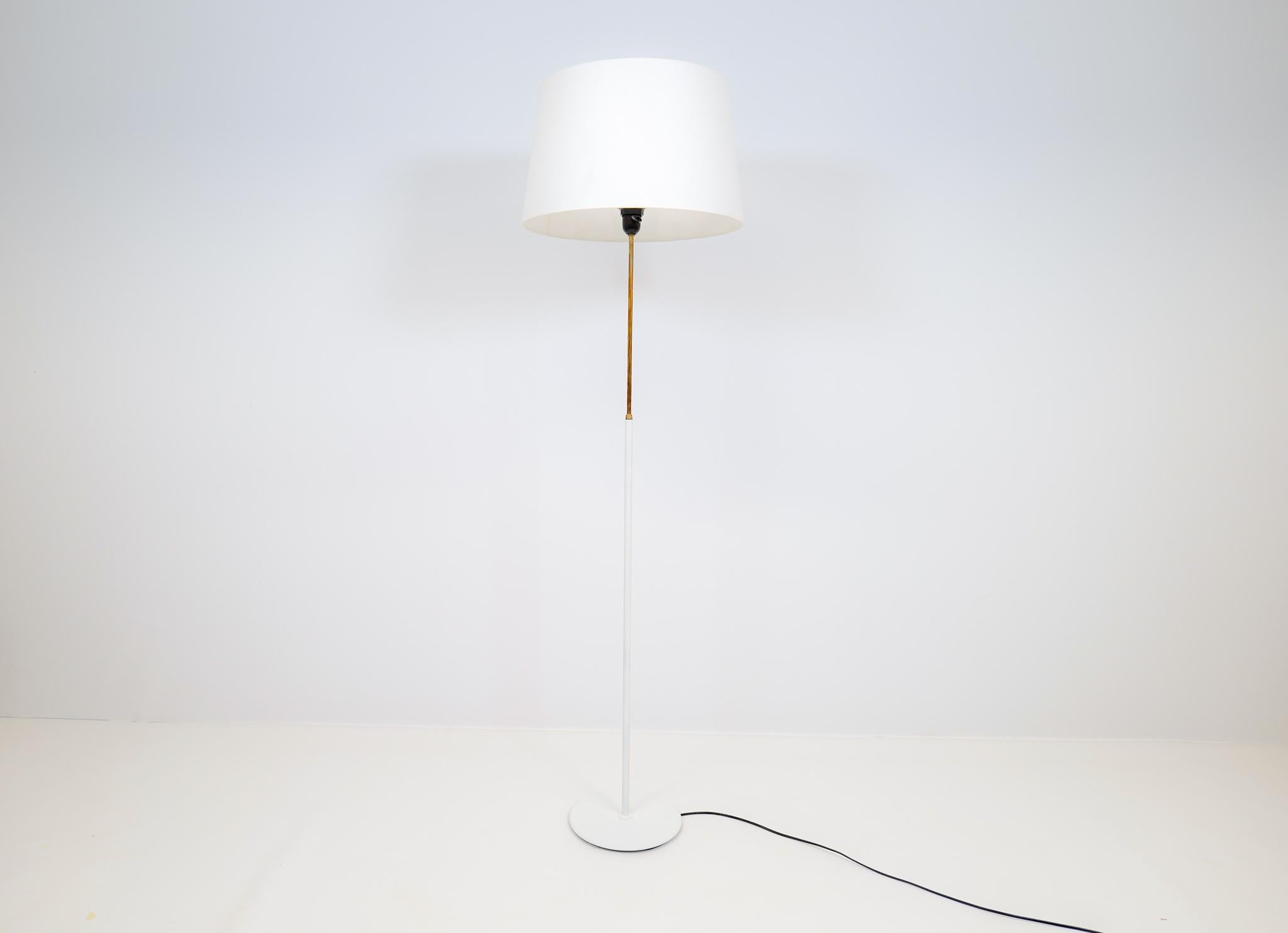 Midcentury Floor Lamp, Model G-07 Bergboms, Sweden, 1960s In Good Condition For Sale In Hillringsberg, SE