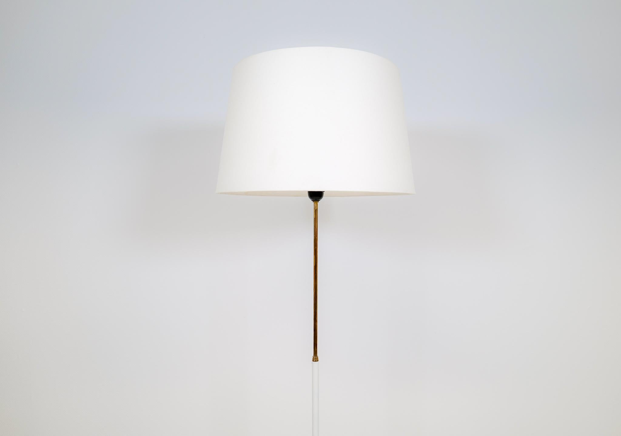 Mid-20th Century Midcentury Floor Lamp, Model G-07 Bergboms, Sweden, 1960s For Sale