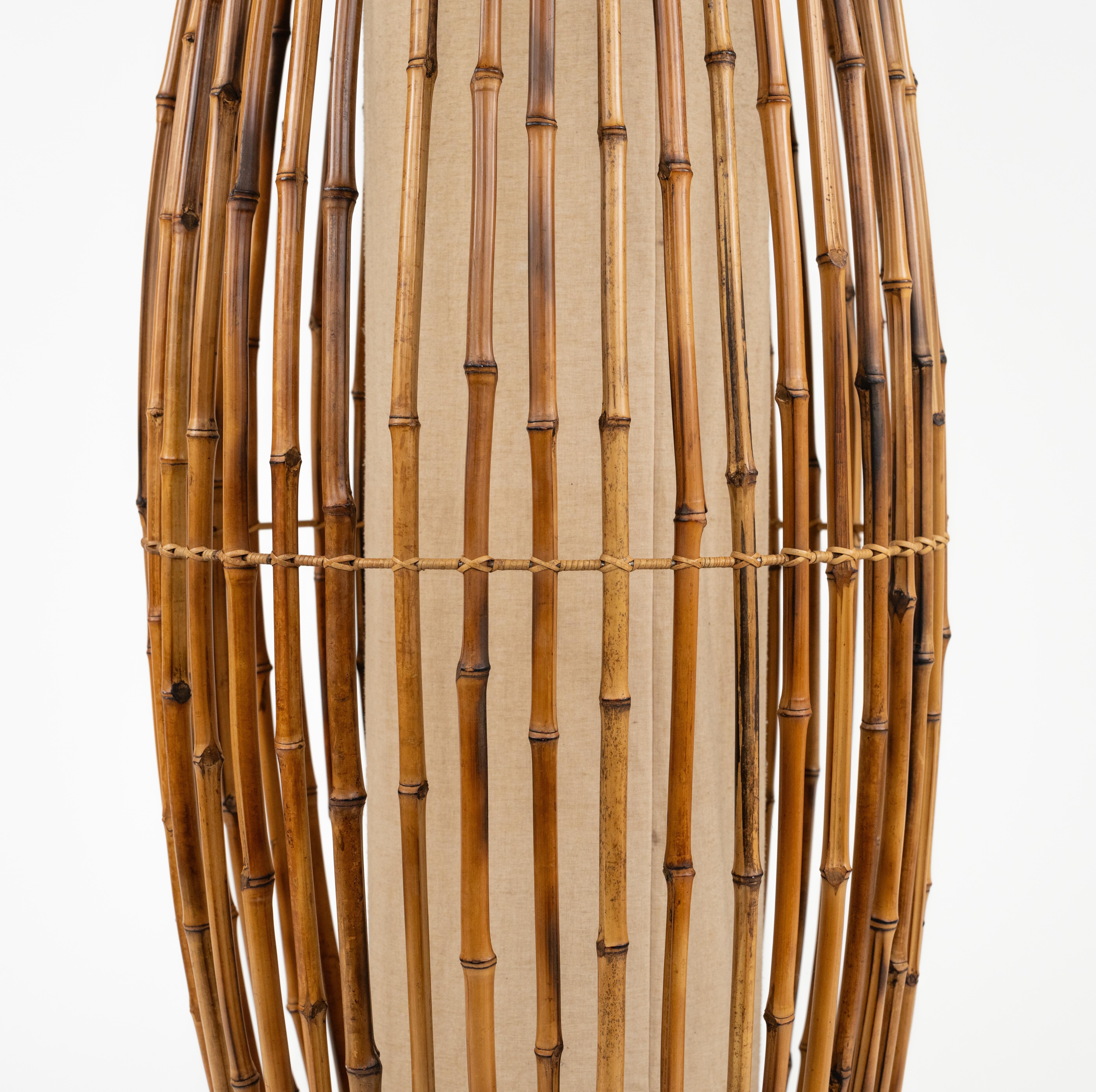 Midcentury Floor Lamp Rattan, Bamboo and Fabric Franco Albini Style, Italy 1960s For Sale 3