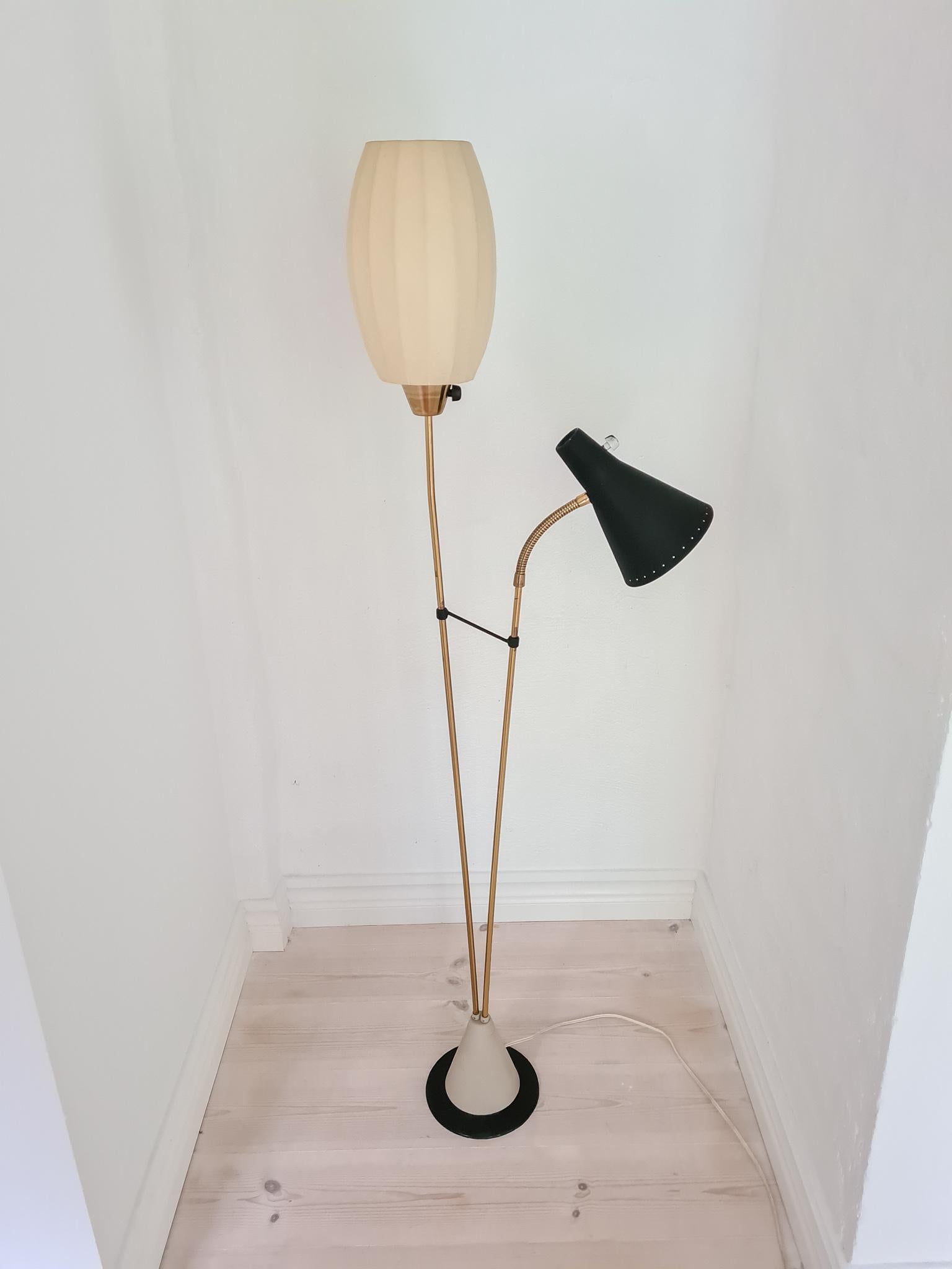 Mid-Century Modern Midcentury Floor Lamp Attributed to Hans Bergström for Ateljé Lyktan For Sale