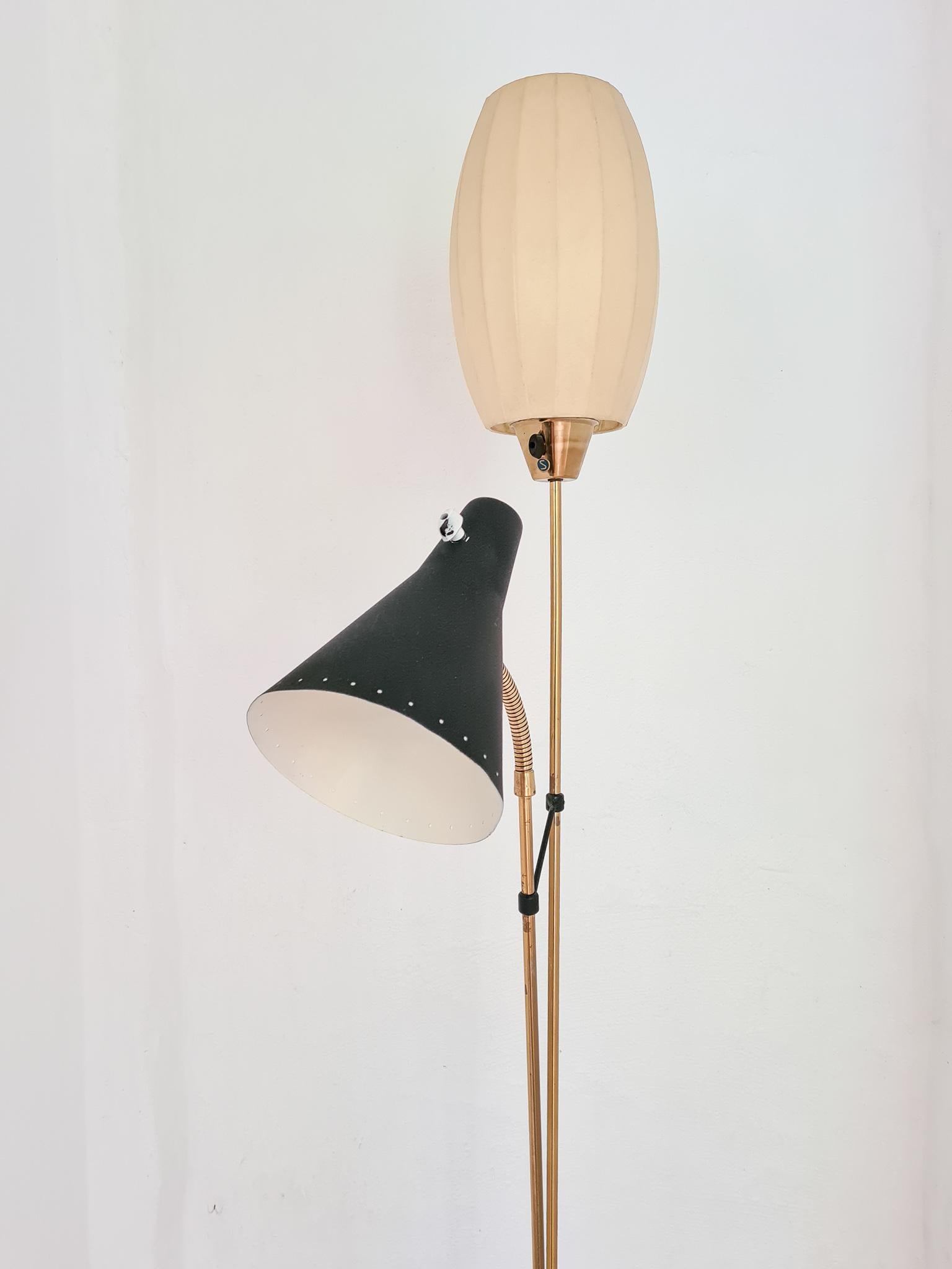 Midcentury Floor Lamp Attributed to Hans Bergström for Ateljé Lyktan For Sale 1
