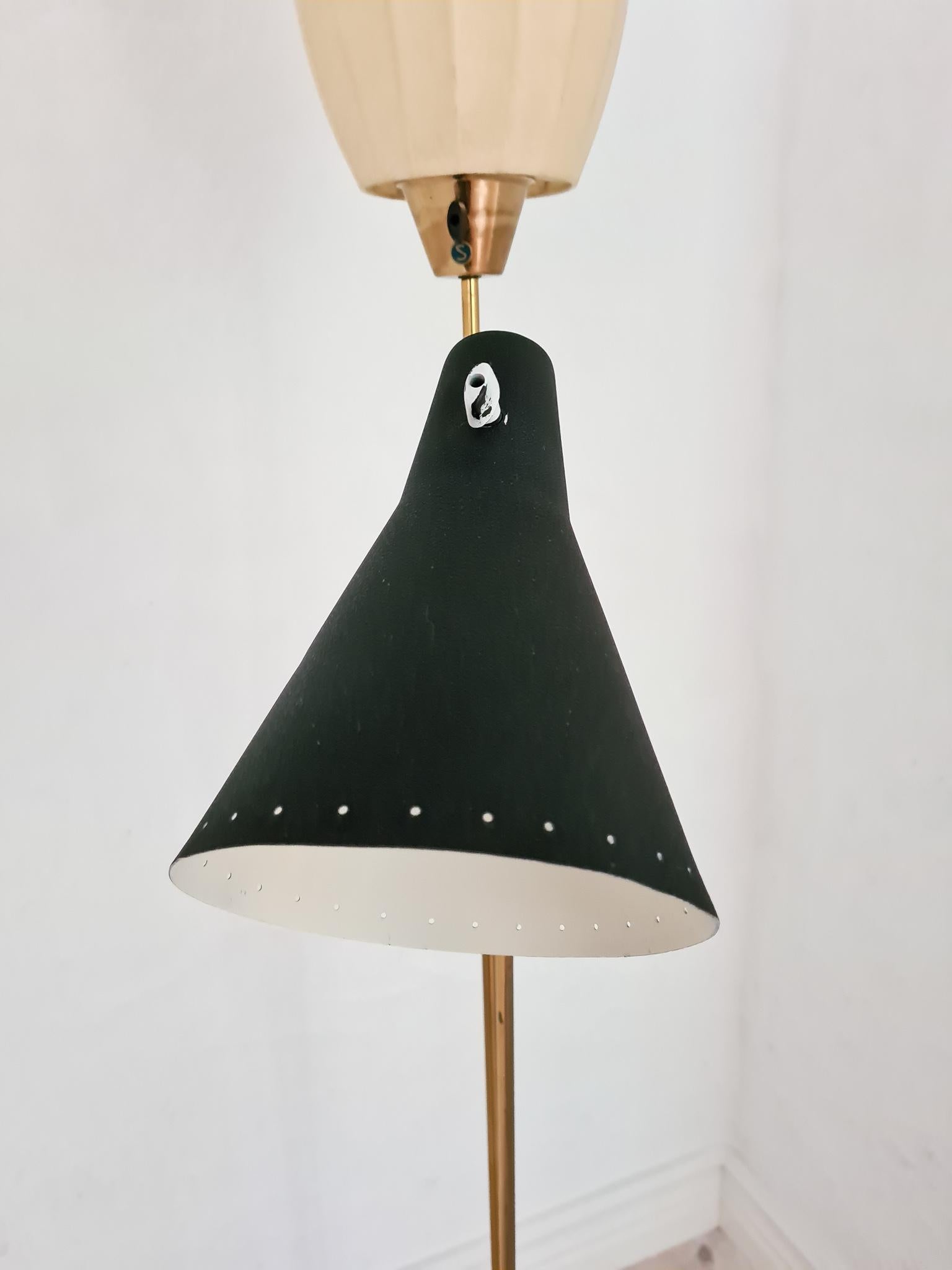 Midcentury Floor Lamp Attributed to Hans Bergström for Ateljé Lyktan For Sale 2