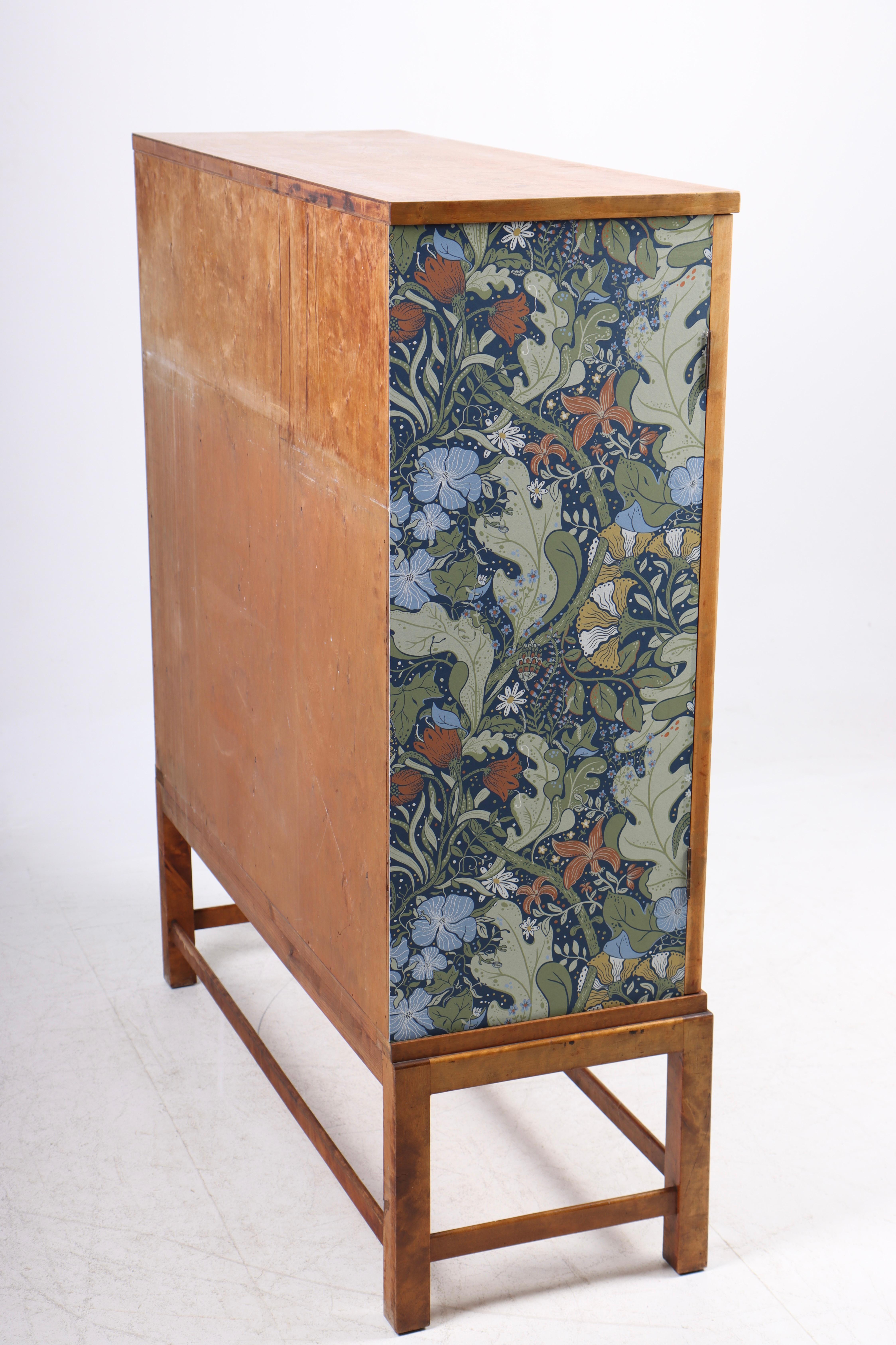 Midcentury Flora Cabinet, Swedish Design, 1940s 4