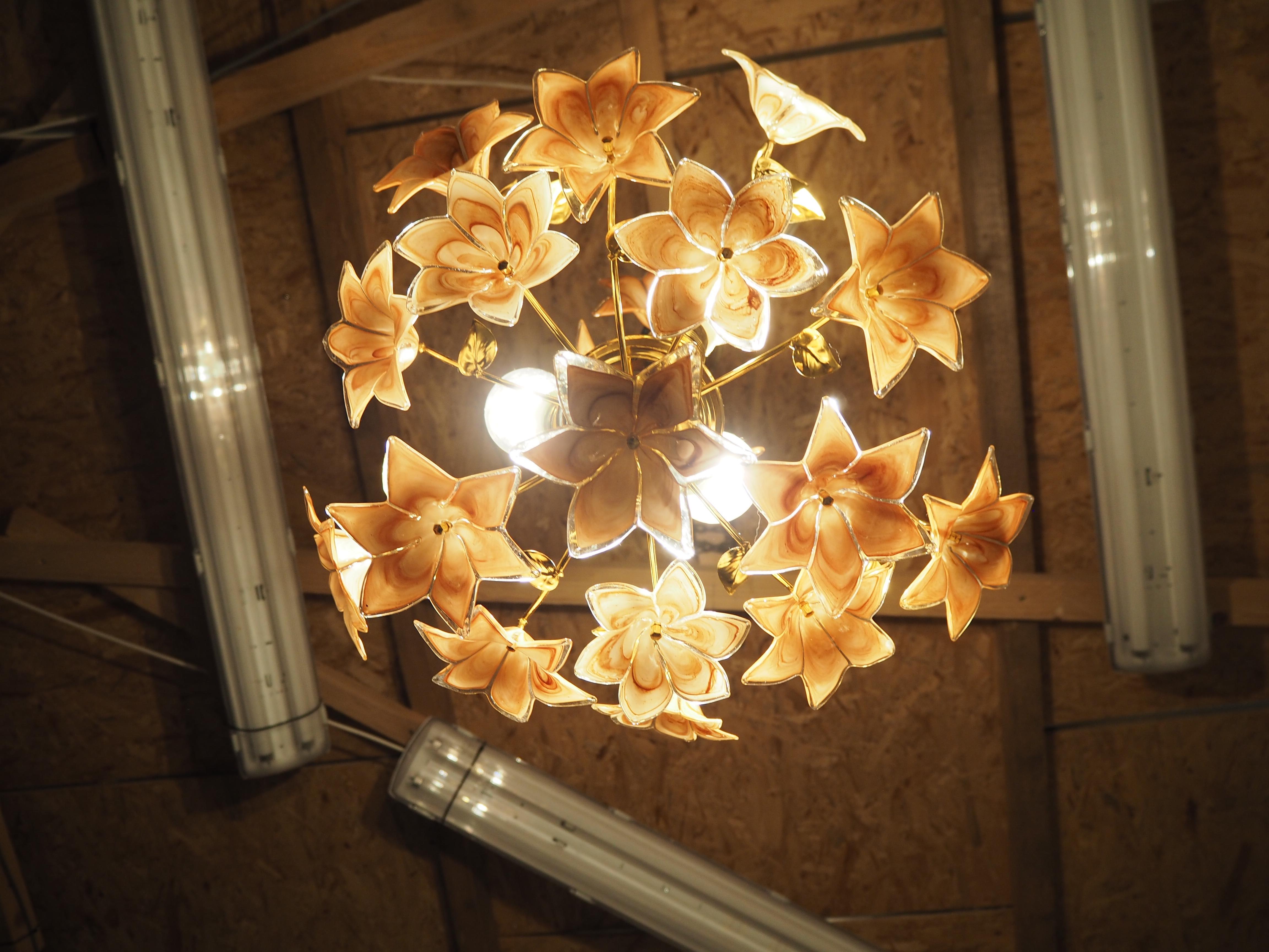 Midcentury Flowers Chandelier, Glass and Brass, 1960s For Sale 8