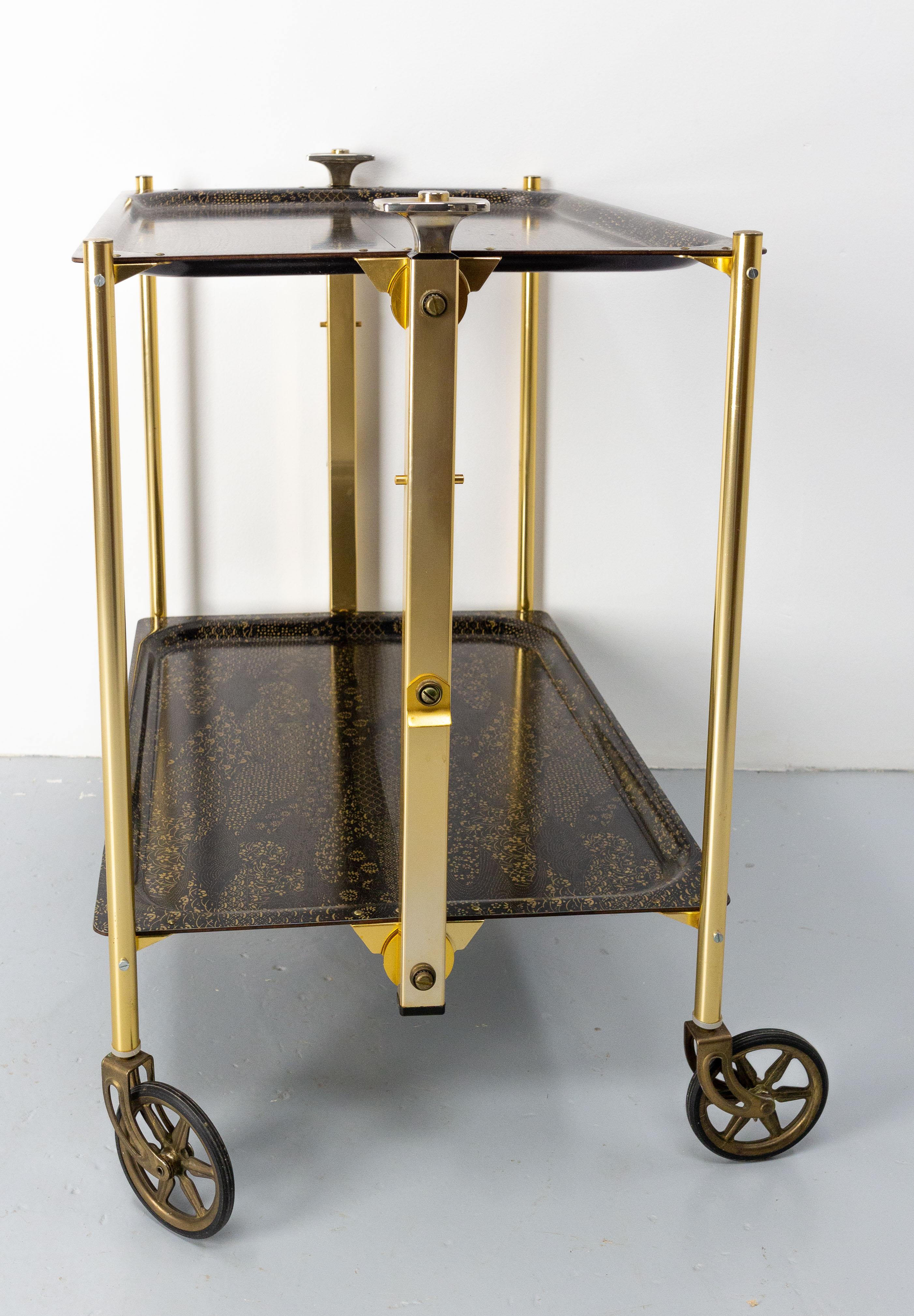 20ième siècle Chariot de bar pliable du milieu du siècle dernier, chromé et en contreplaqué pour texturé, 1950