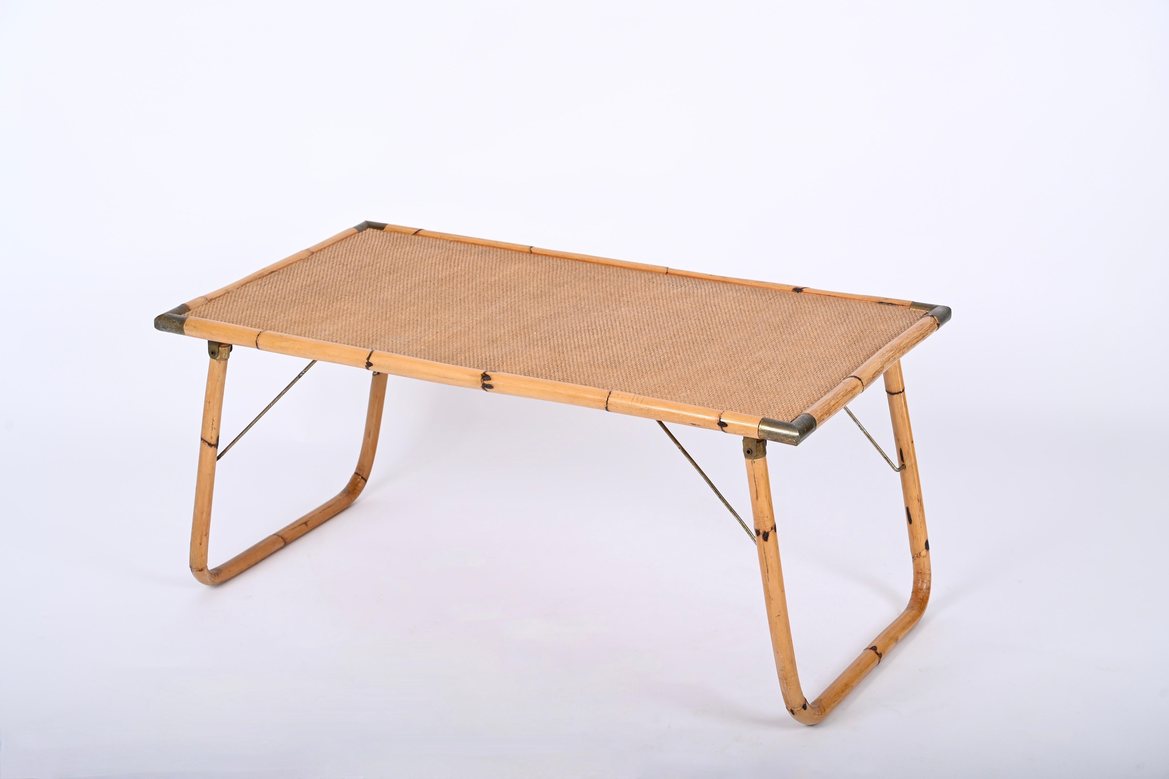 Midcentury Folding Bamboo and Brass Coffee Table, Italy 1960s In Good Condition For Sale In Roma, IT