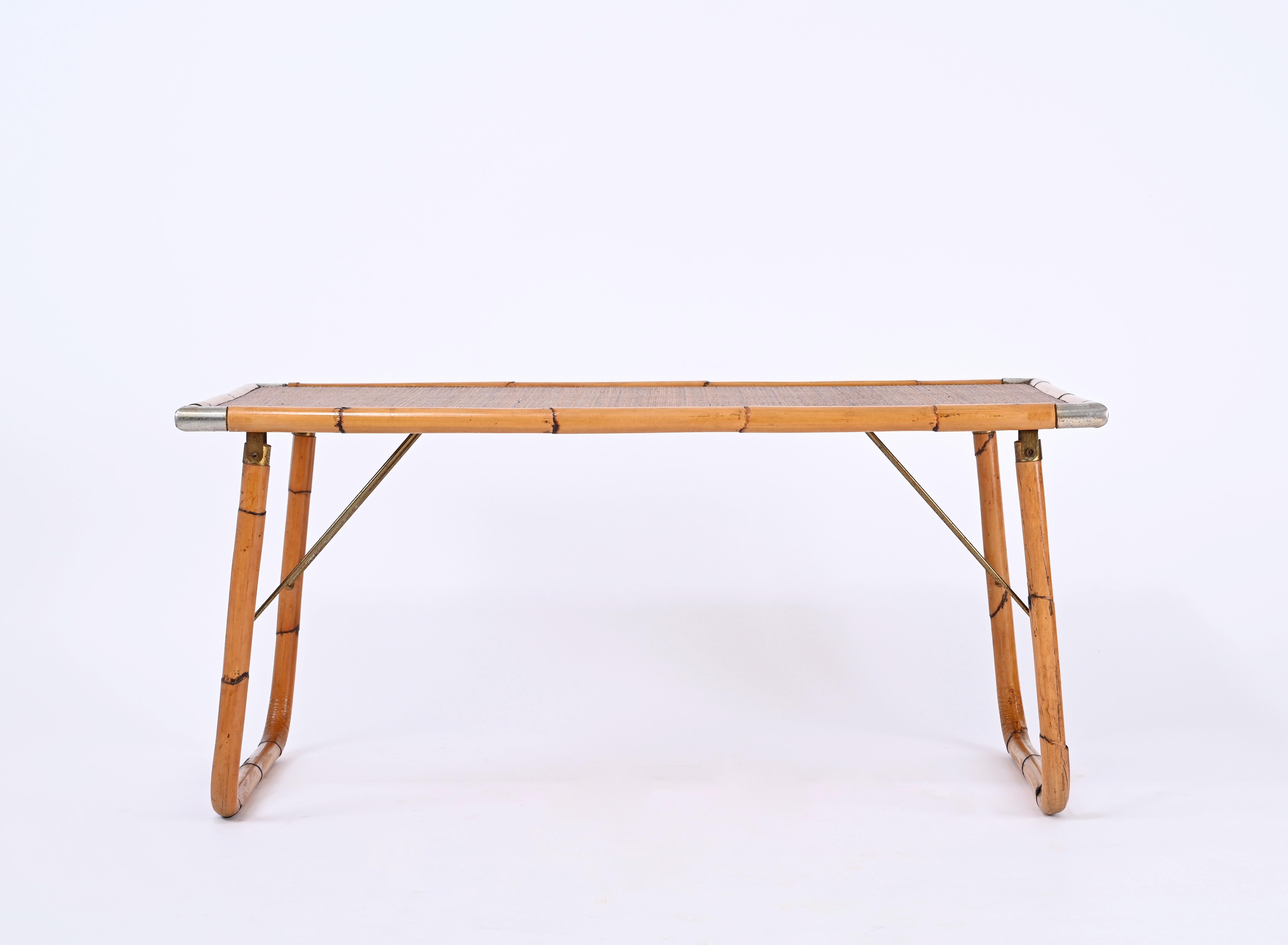 Hand-Crafted Midcentury Folding Coffee Table in Bamboo, Wicker and Metal, Italy 1960s