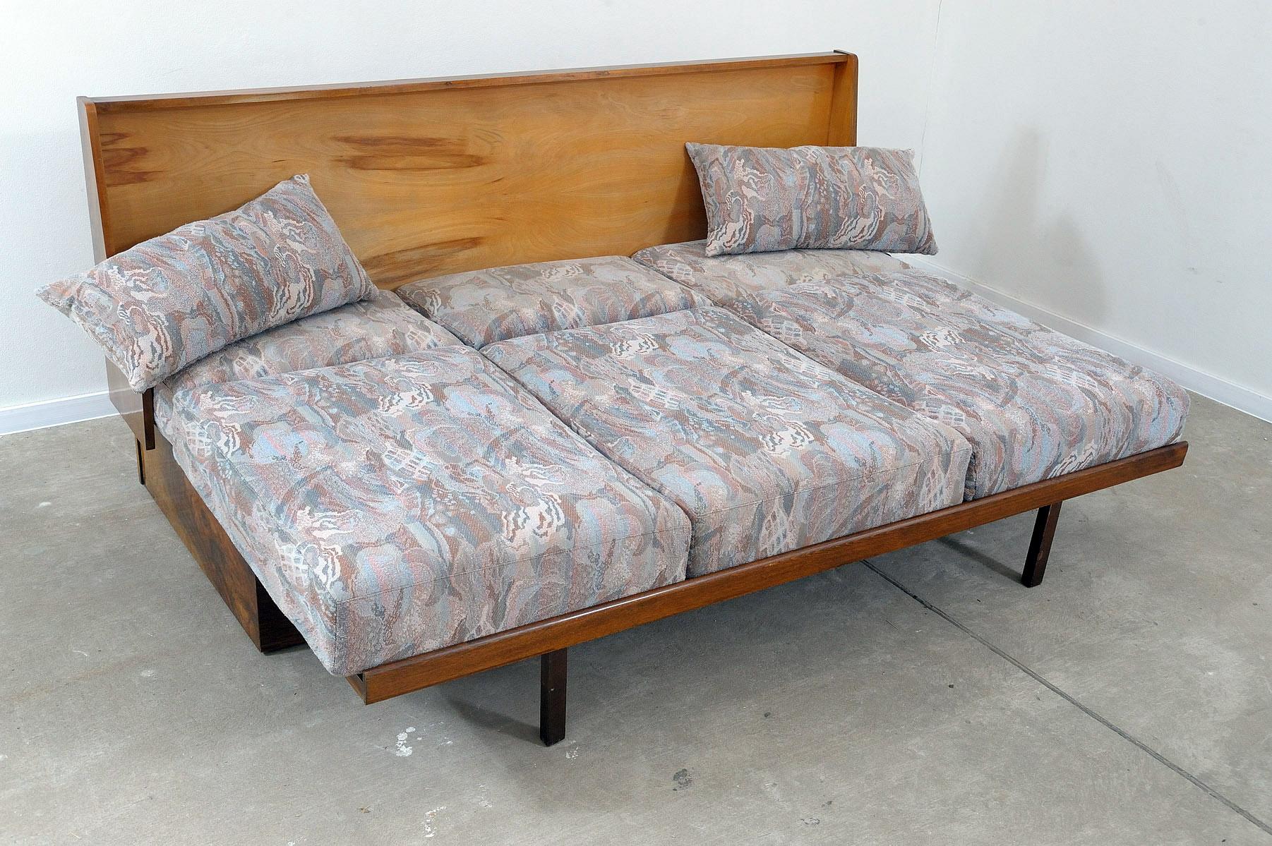 Midcentury Folding Sofa in walnut, 1950s, Czechoslovakia For Sale 8