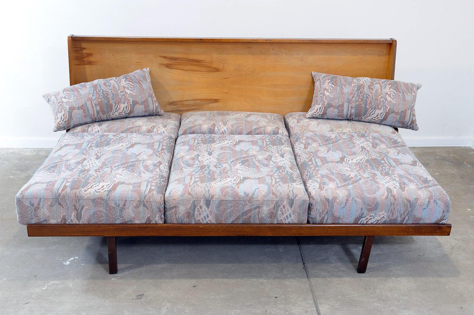 Midcentury Folding Sofa in walnut, 1950s, Czechoslovakia For Sale 6
