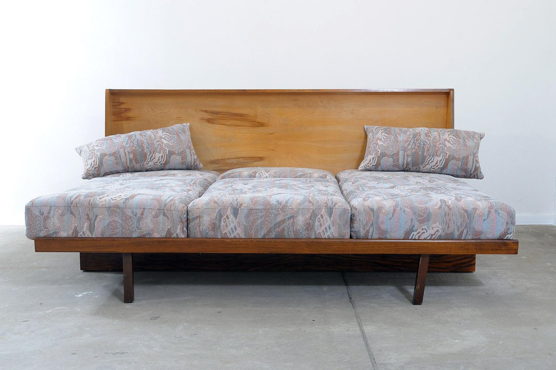 Midcentury Folding Sofa in walnut, 1950s, Czechoslovakia For Sale 7