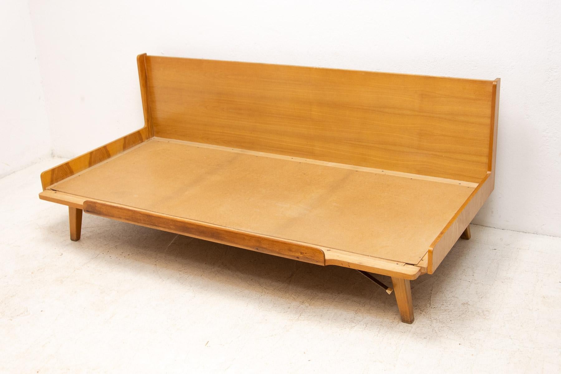 Midcentury Folding Sofabed by Drevotvar, 1970s, Czechoslovakia 6