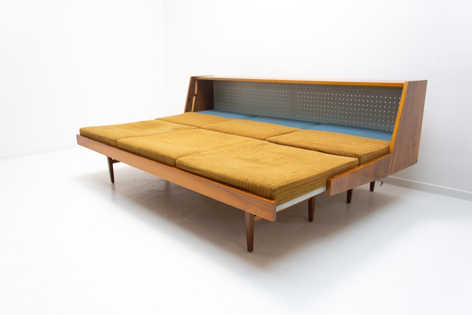  Midcentury Folding Sofabed in Walnut, 1970s, Czechoslovakia 4