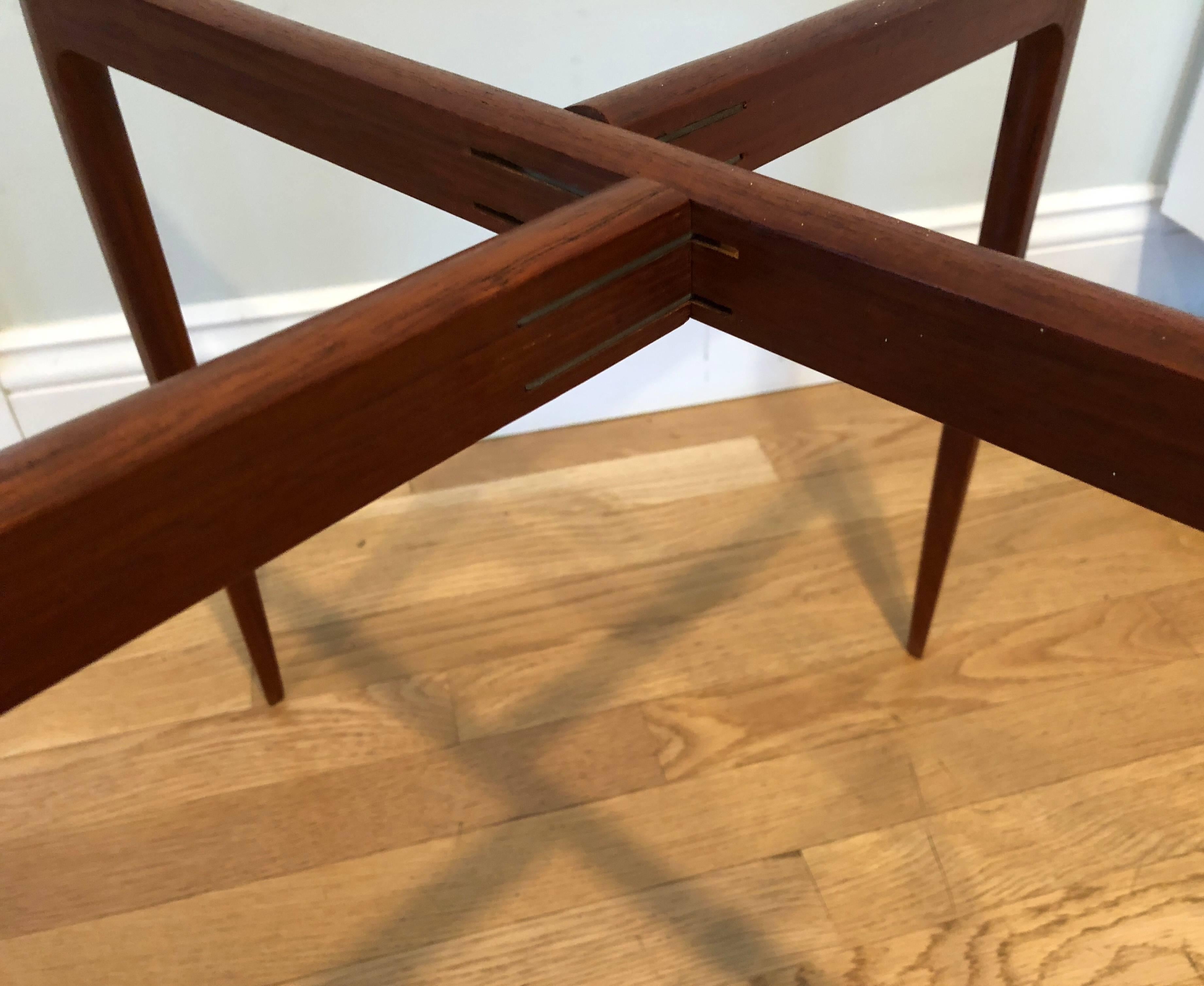 Midcentury folding tray table, Fritz Hansen, Denmark, 1960-1969, teak. In good original condition, some minor staining on the top. Signed FH made in Denmark.