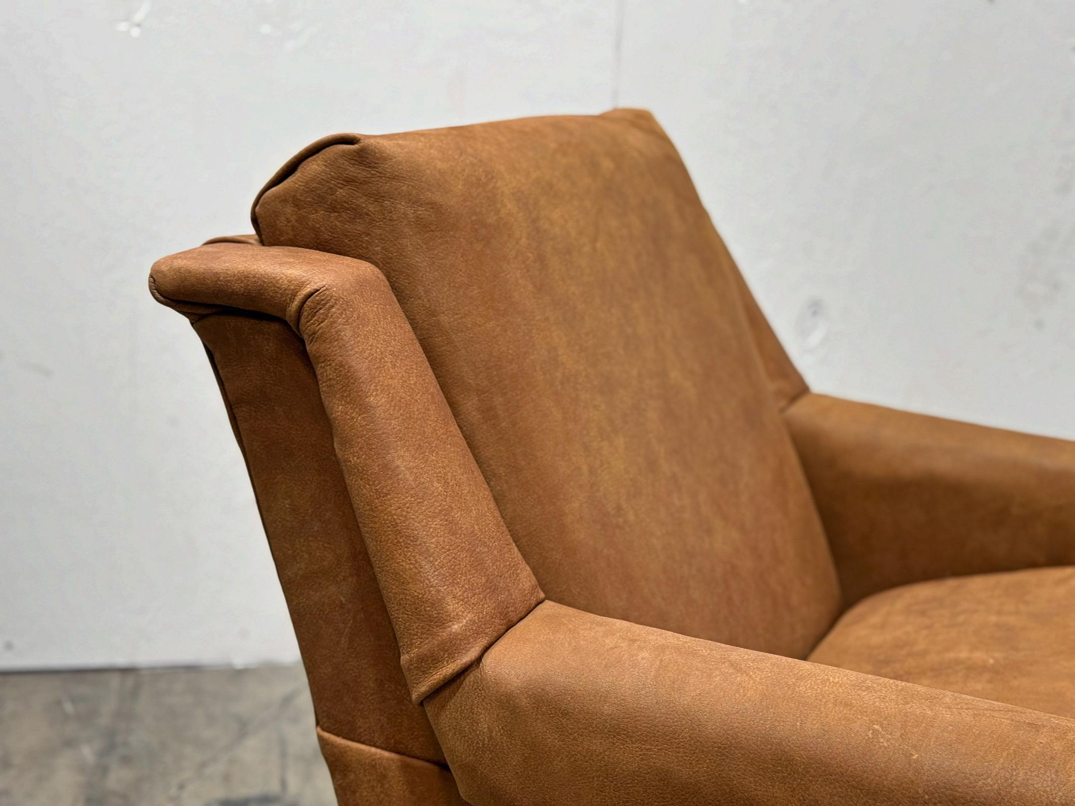 Folke Ohlsson Dux Leder-Loungesessel + Ottomane aus der Mitte des Jahrhunderts – Teakholz-Fassung hinten (Schwedisch) im Angebot