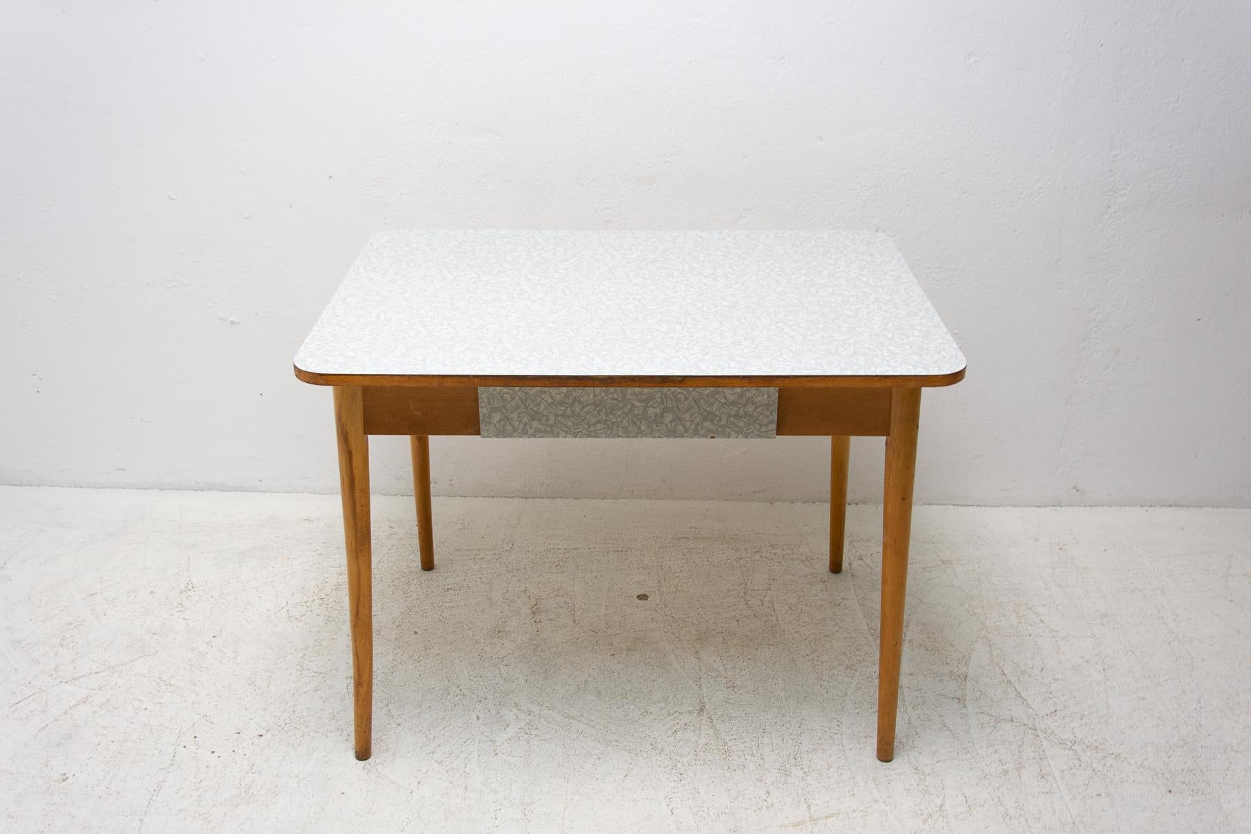  Midcentury Formica and Wood Central Table, Czechoslovakia, 1960's For Sale 9