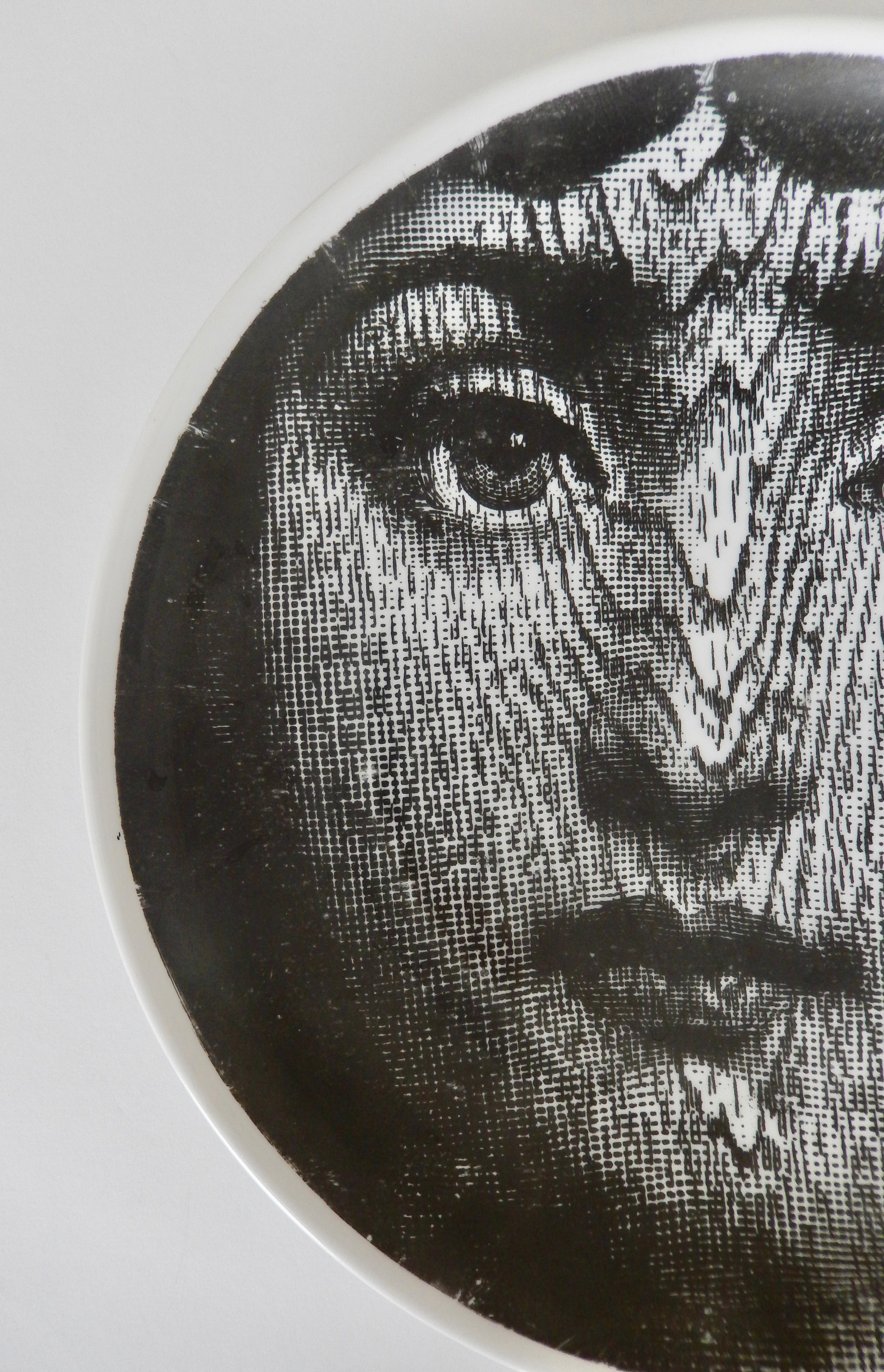 Modern Midcentury Fornasetti Face Plate, Tema e Variazione N90 For Sale