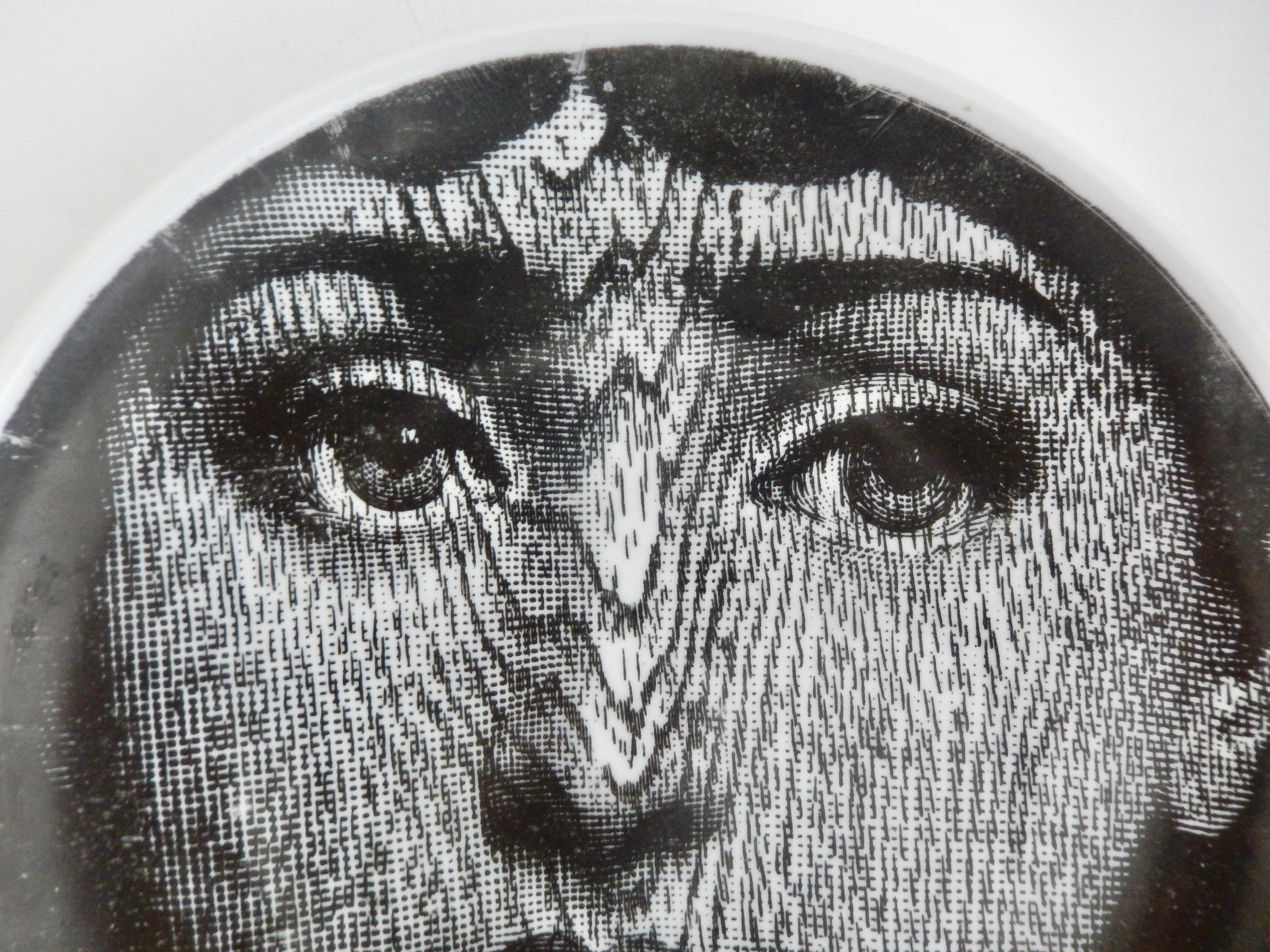 Mid-20th Century Midcentury Fornasetti Face Plate, Tema e Variazione N90 For Sale