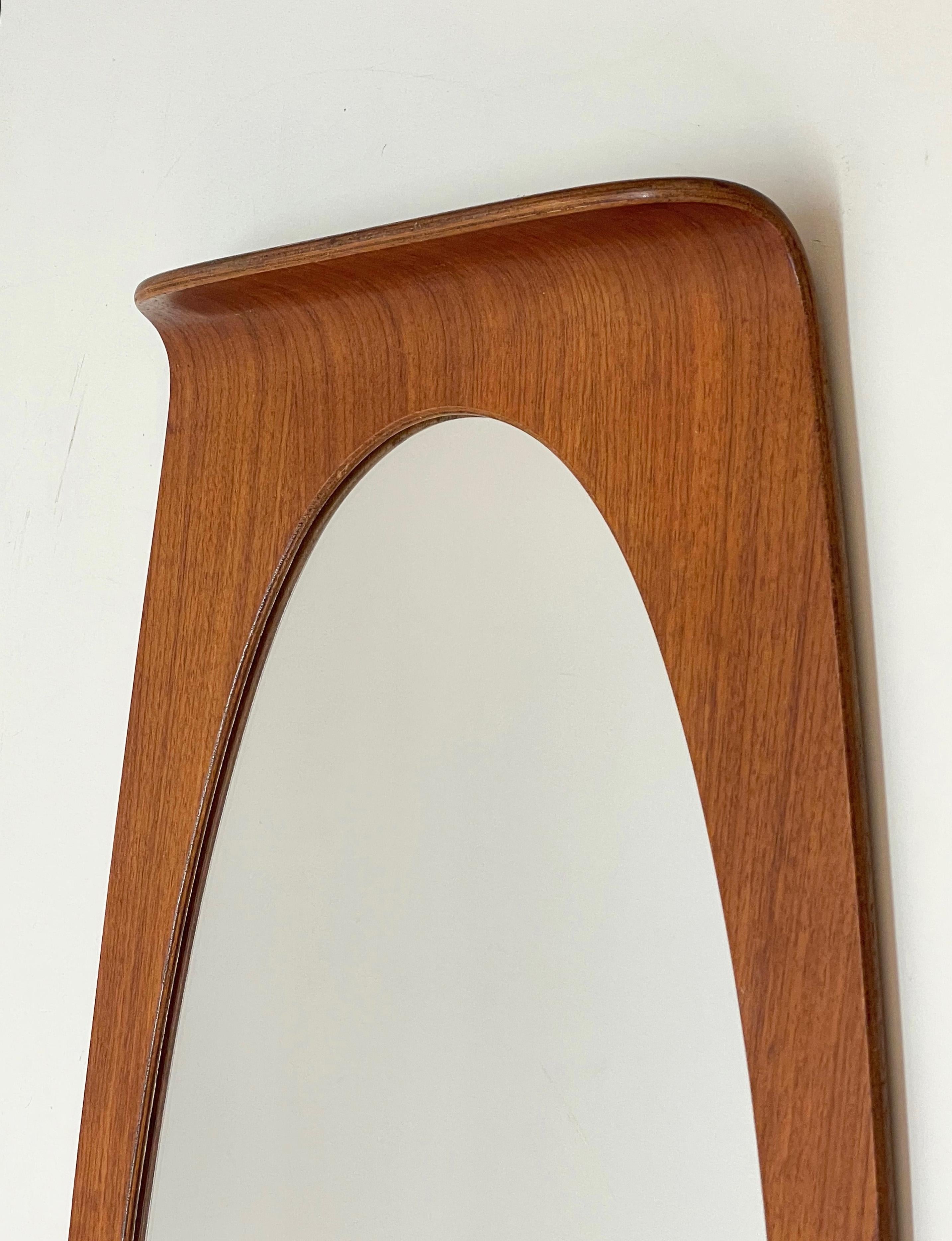 Midcentury Franco Campo and Carlo Graffi Curved Wood Italian Wall Mirror, 1960s 10