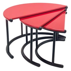 Tables gigognes italiennes rouges « Tria » de Frattini pour Morphos Acerbis, années 1980