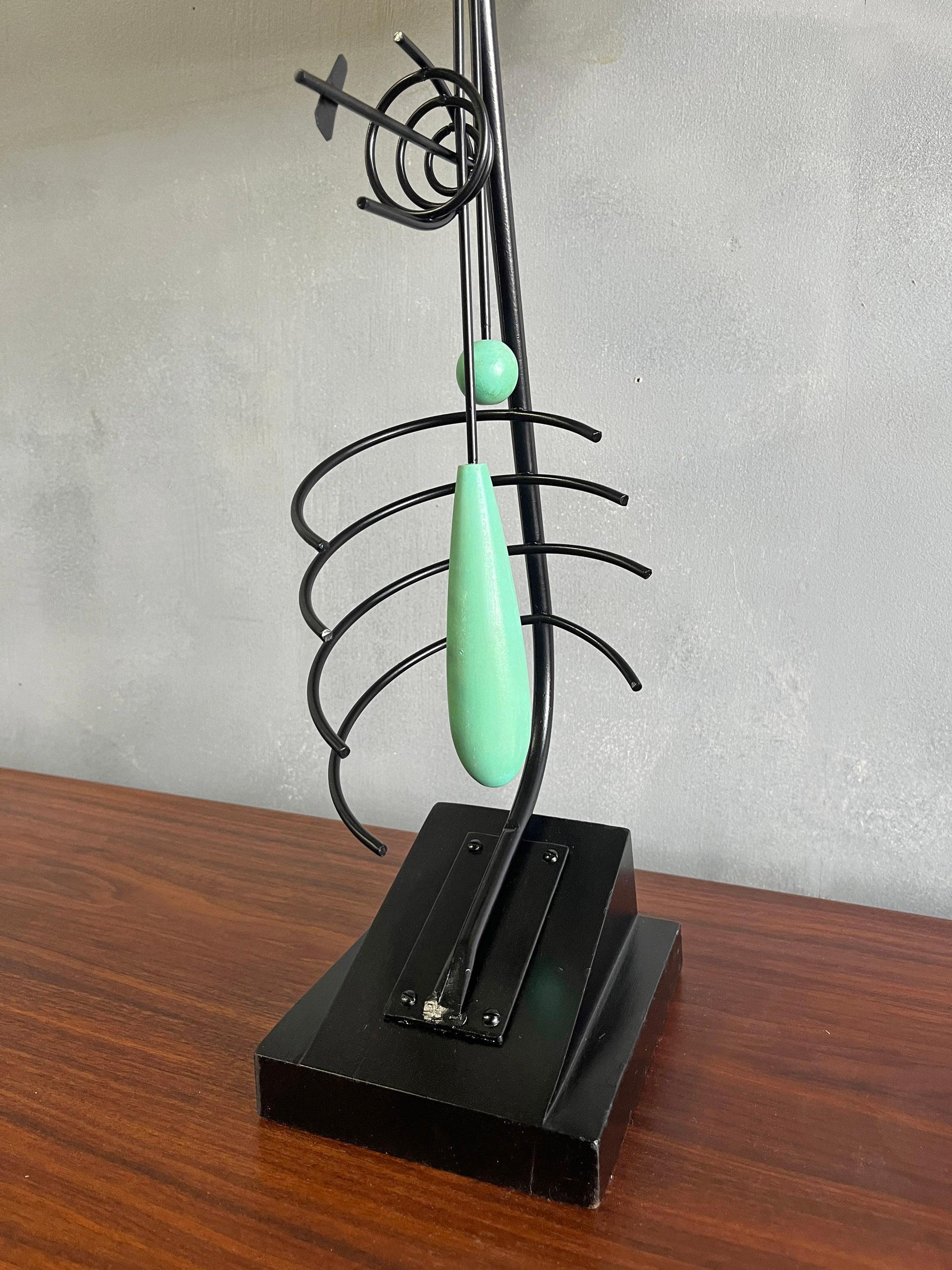 Midcentury Frederick Weinberg Table Lamp In Good Condition For Sale In BROOKLYN, NY