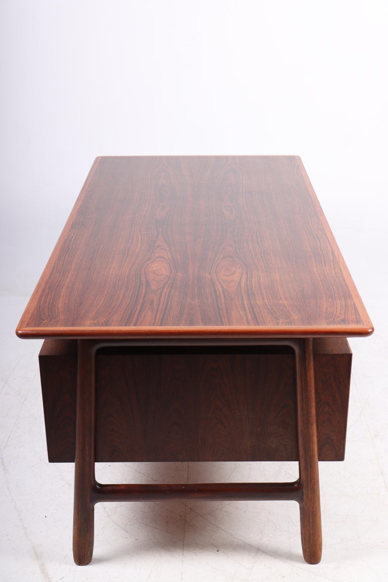 Midcentury Freestanding Desk in Rosewood by Oman Jun, 1950s For Sale at