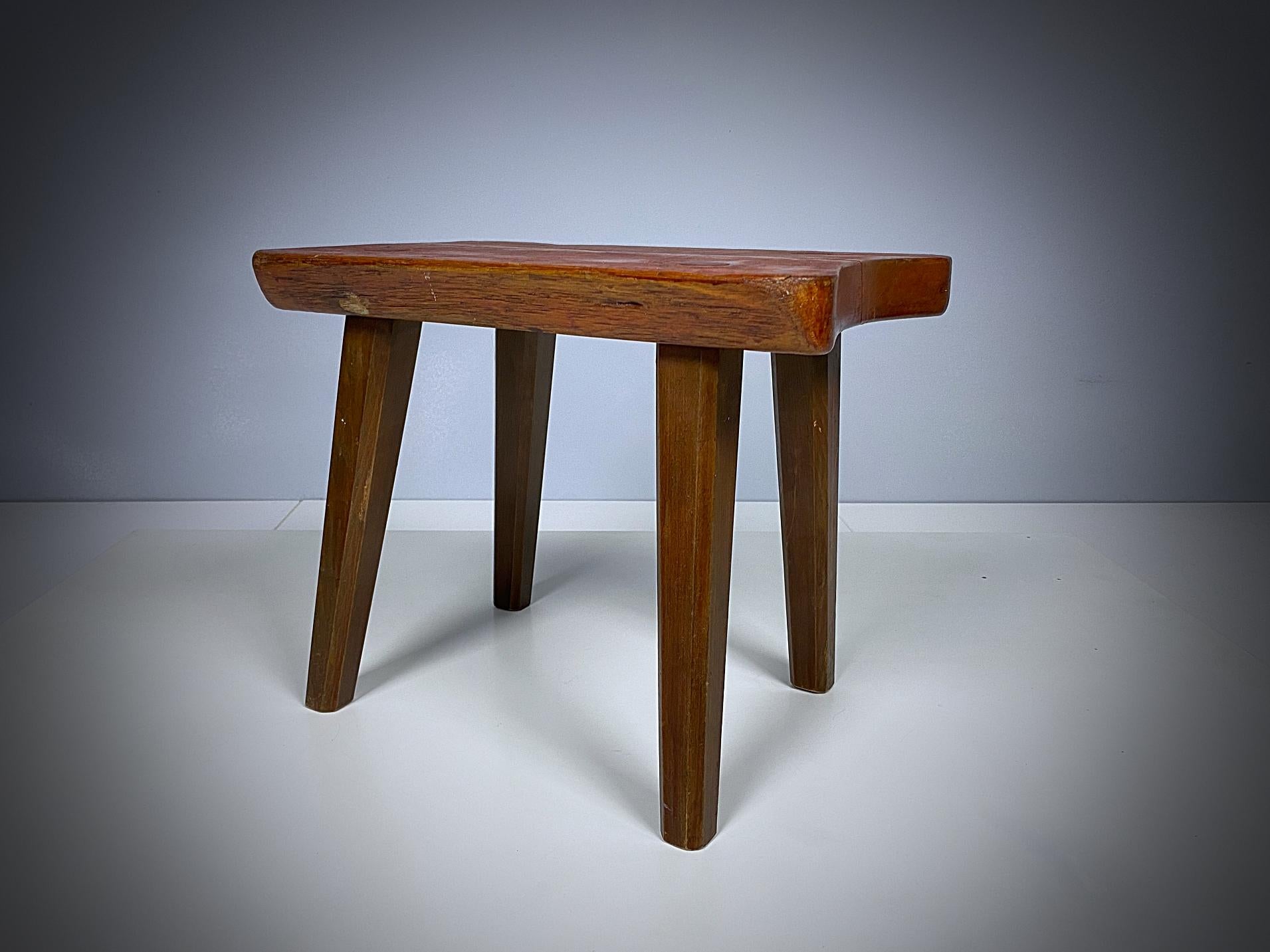A beautifully French oak stool handmade in 1950s. The stool have nice crafted details such as the organic shaped seating. The solid oak shows an incredible patina in good original condition.
We found this unique object at an antique fair in