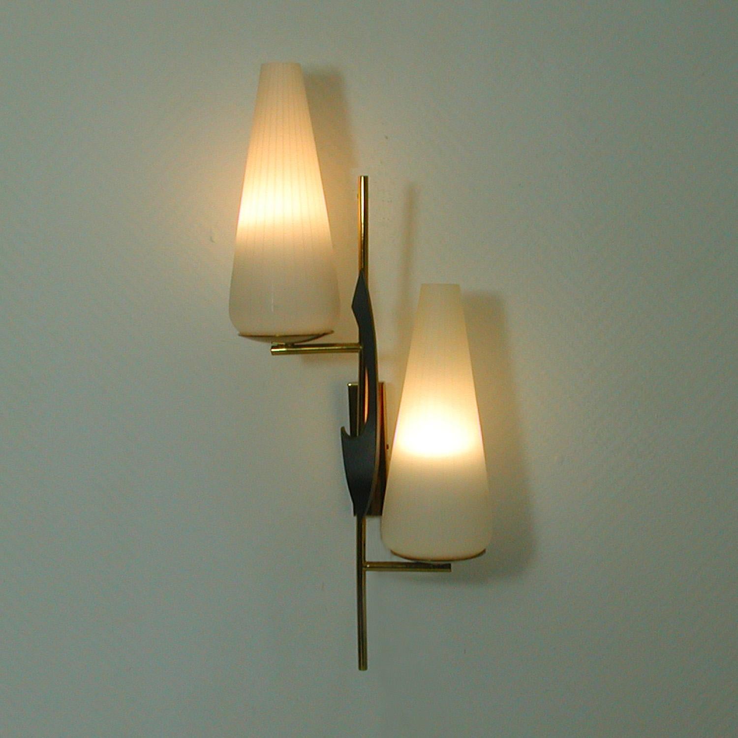 Midcentury French Brass and Opaline Glass Sconce by Maison Arlus, 1950s 6