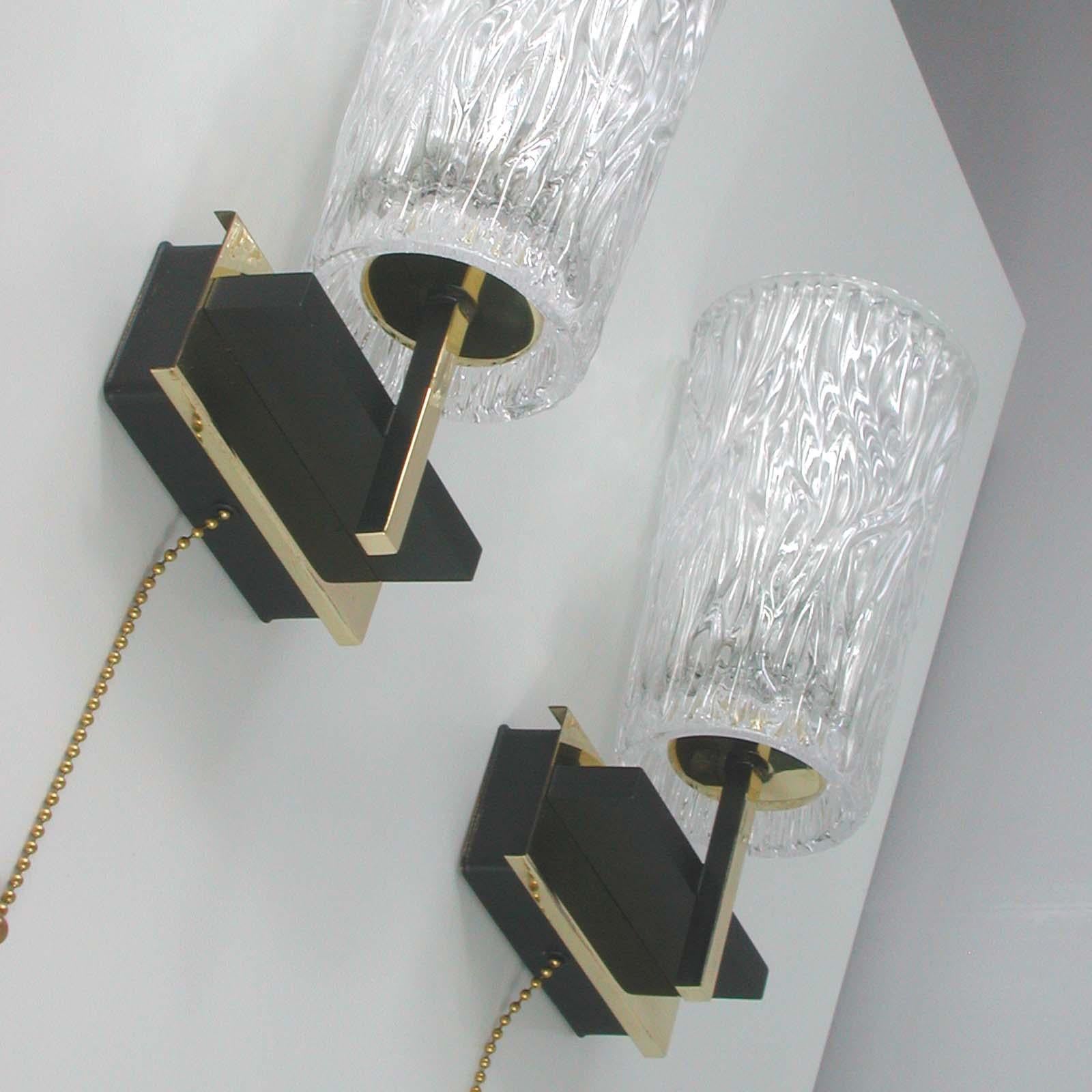 Midcentury French Brass and Textured Glass Sconces by Maison Arlus, 1950s For Sale 5