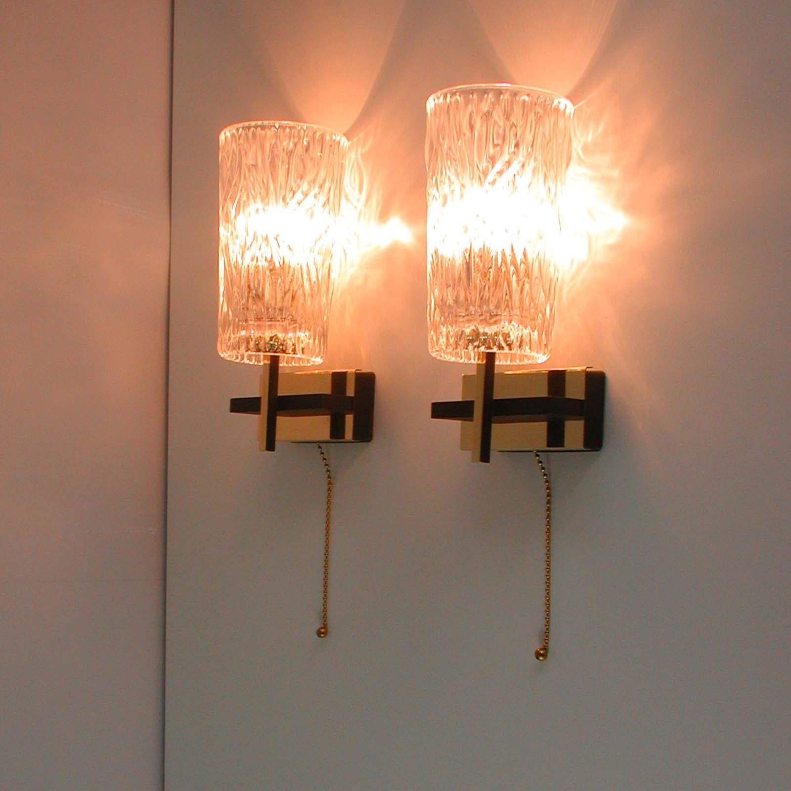 Midcentury French Brass and Textured Glass Sconces by Maison Arlus, 1950s For Sale 9