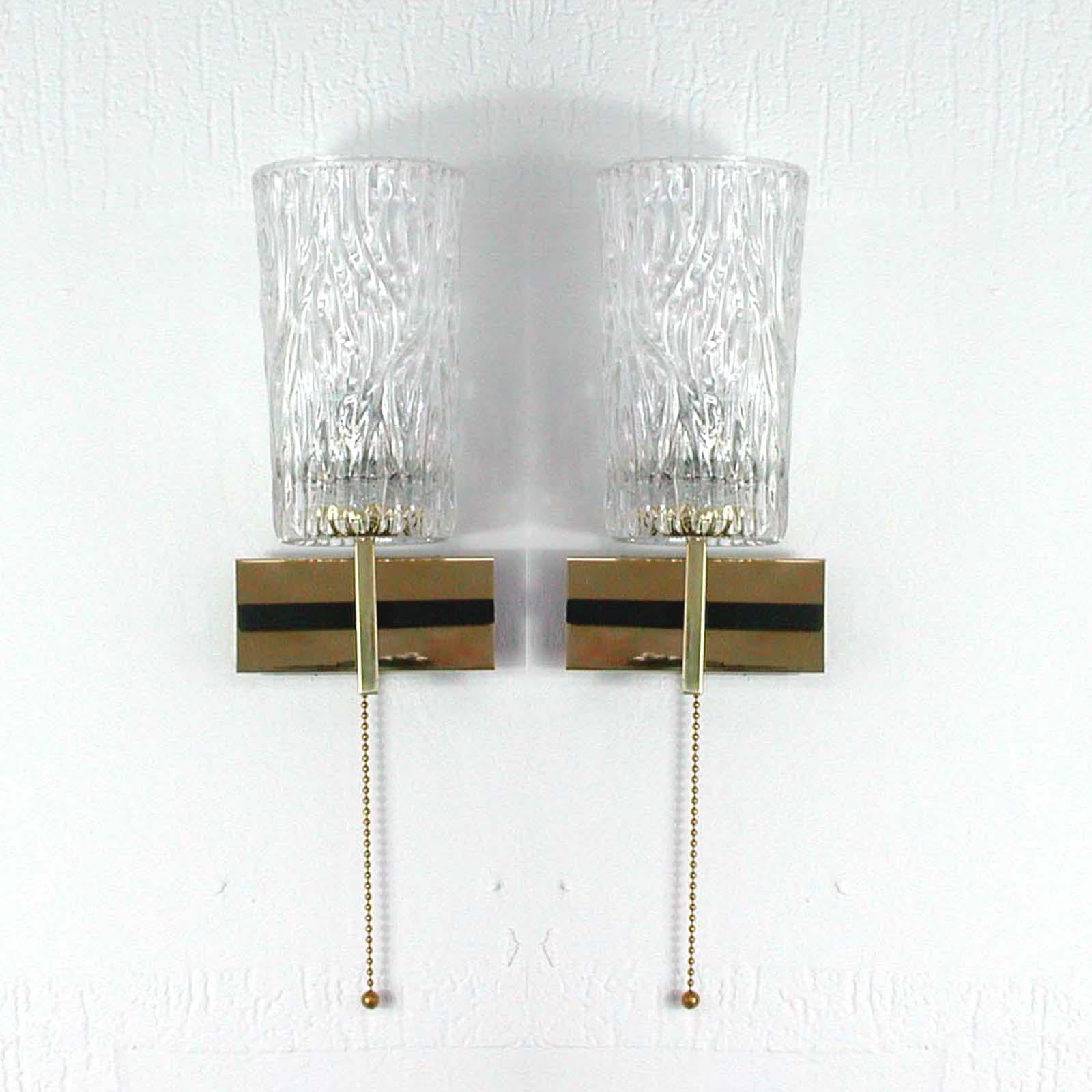 Mid-Century Modern Midcentury French Brass and Textured Glass Sconces by Maison Arlus, 1950s For Sale