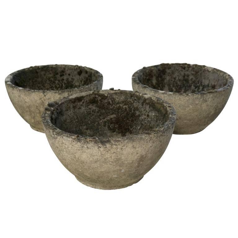 Made of cement mixed of French stone, these tabletop bowls have an aesthetic of centuries old masonry. The stone darkened from ages of use and thick European moss gives these bowls an classic appeal.