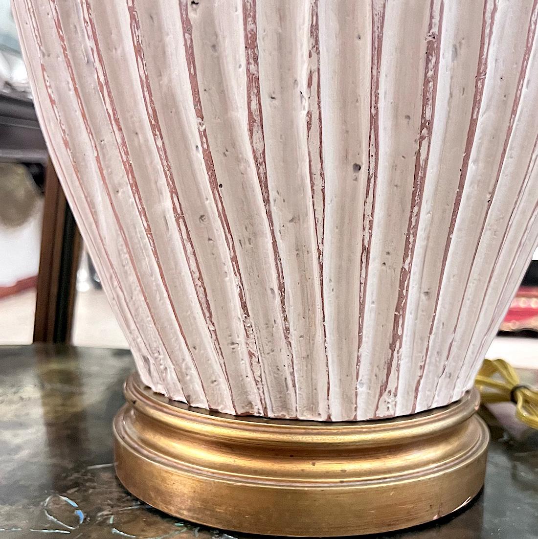 Mid-Century French Ceramic Table Lamp In Good Condition For Sale In New York, NY