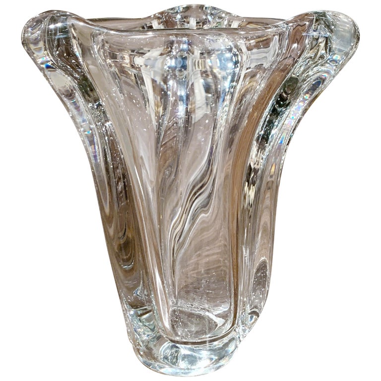 Midcentury French Clear Art Deco Blown Glass Vase For Sale at 1stdibs