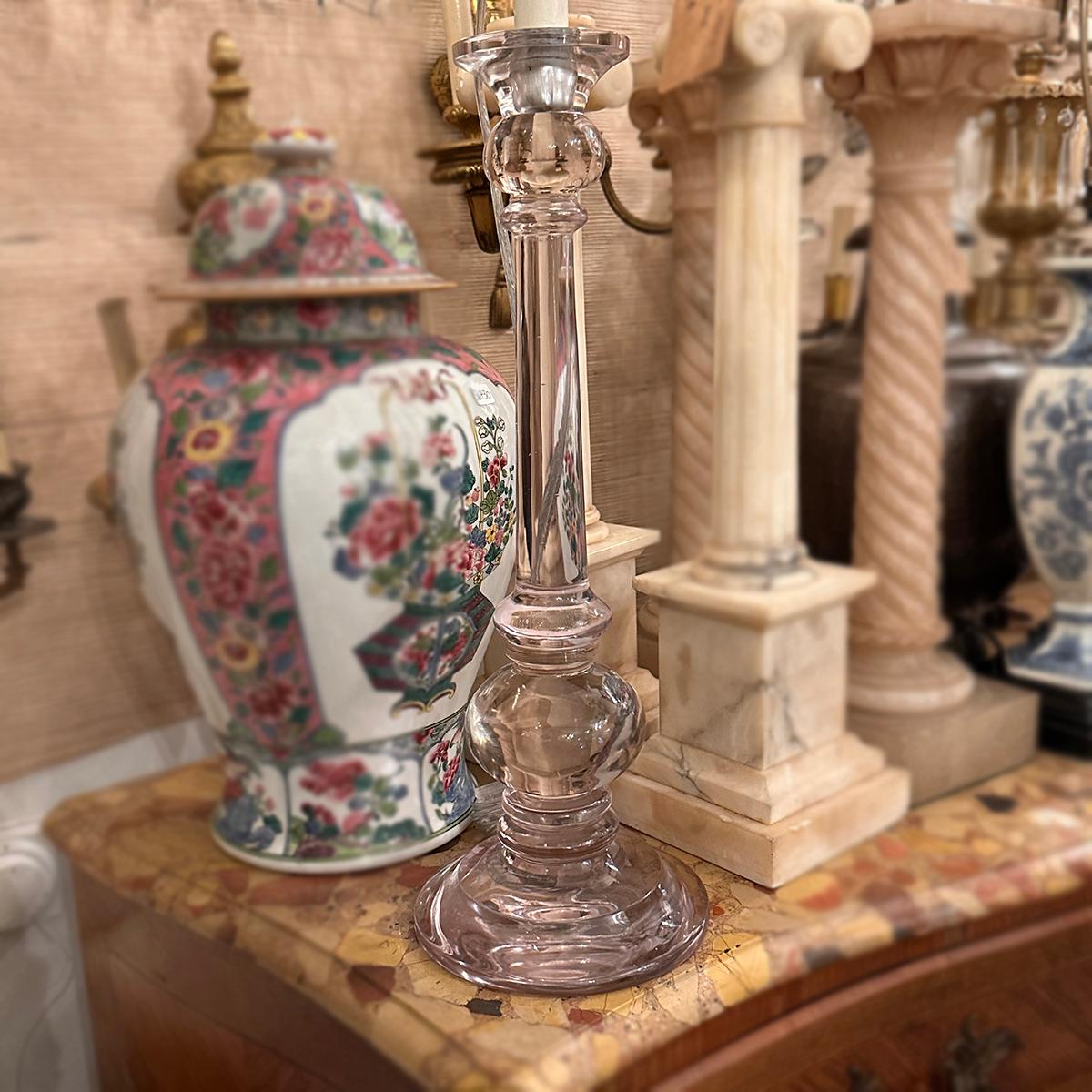 Vetro Lampada francese di metà secolo in vetro trasparente in vendita