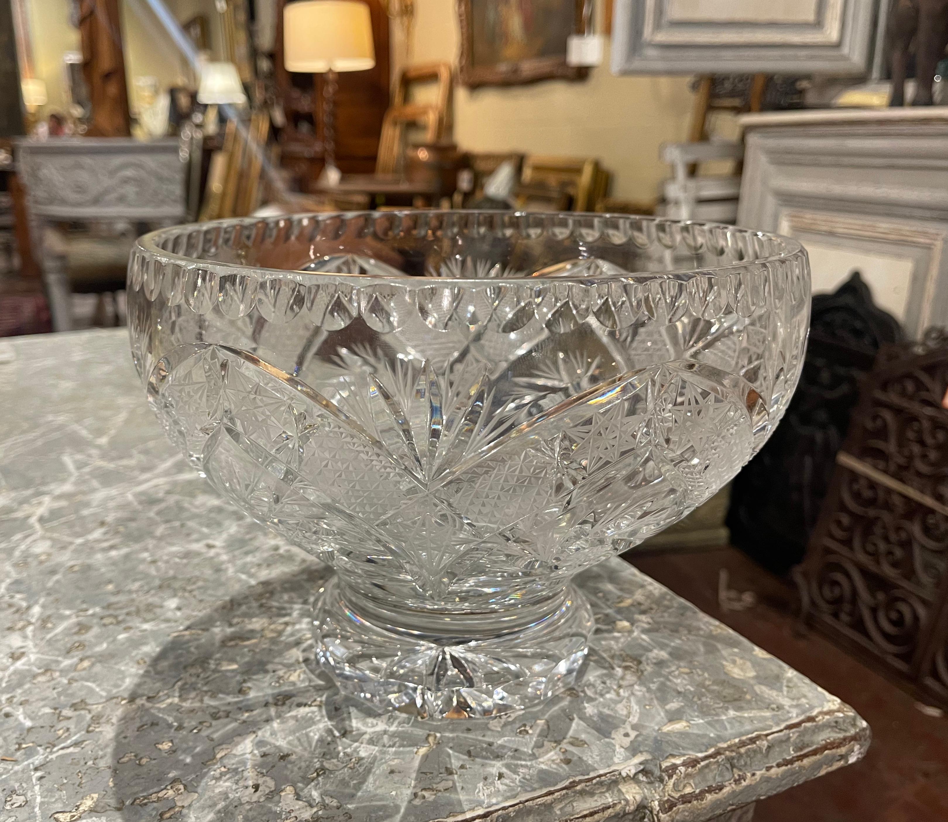 Hand-Crafted Midcentury French Cut Glass Crystal Decorative Compote Centerpiece Bowl For Sale