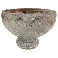 Compote décorative en verre taillé du milieu du siècle dernier en cristal Bol centre de table
