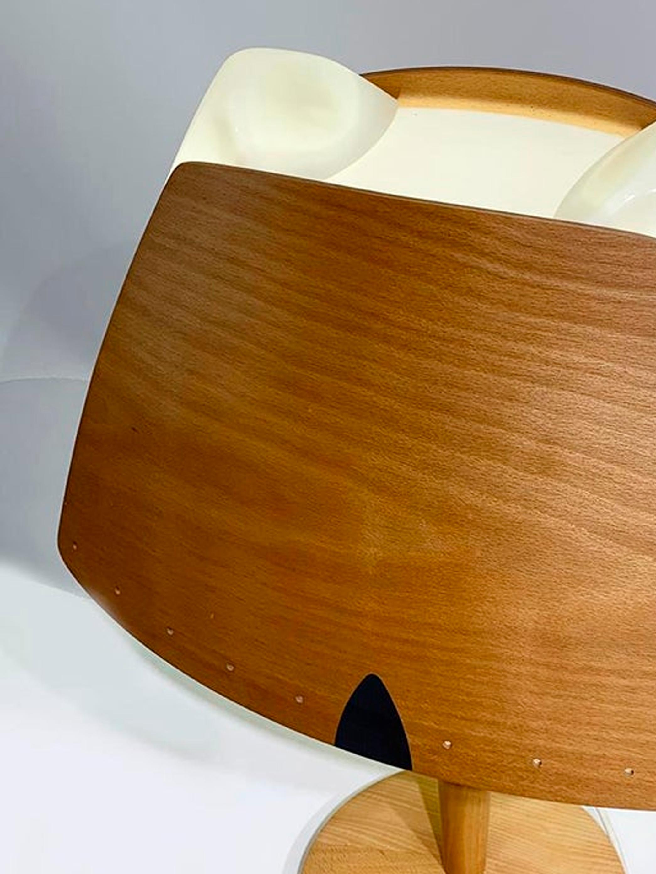 Lampe de Table en Bois de Style Français Milieu du Siècle par Lucid, 1970 en vente 1