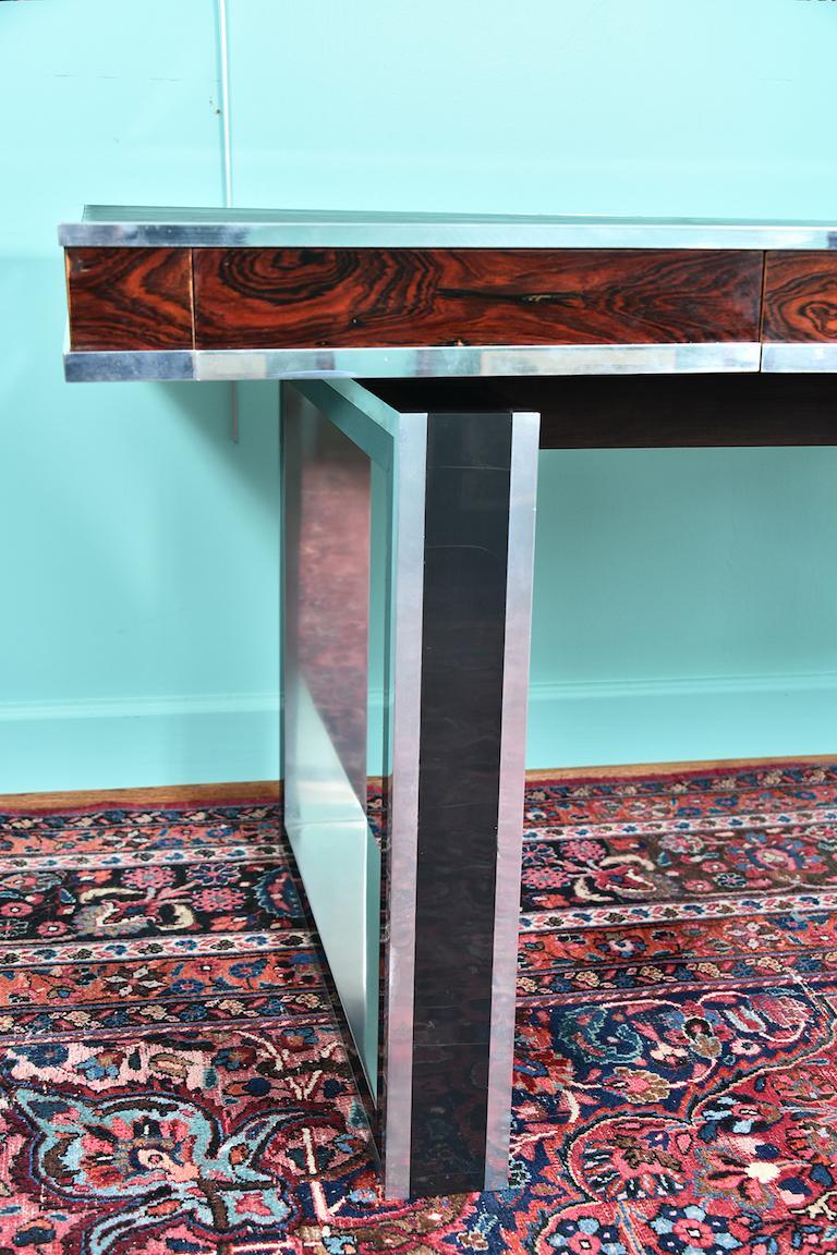 Mid-Century Modern Mid-Century French Desk in Walnut For Sale
