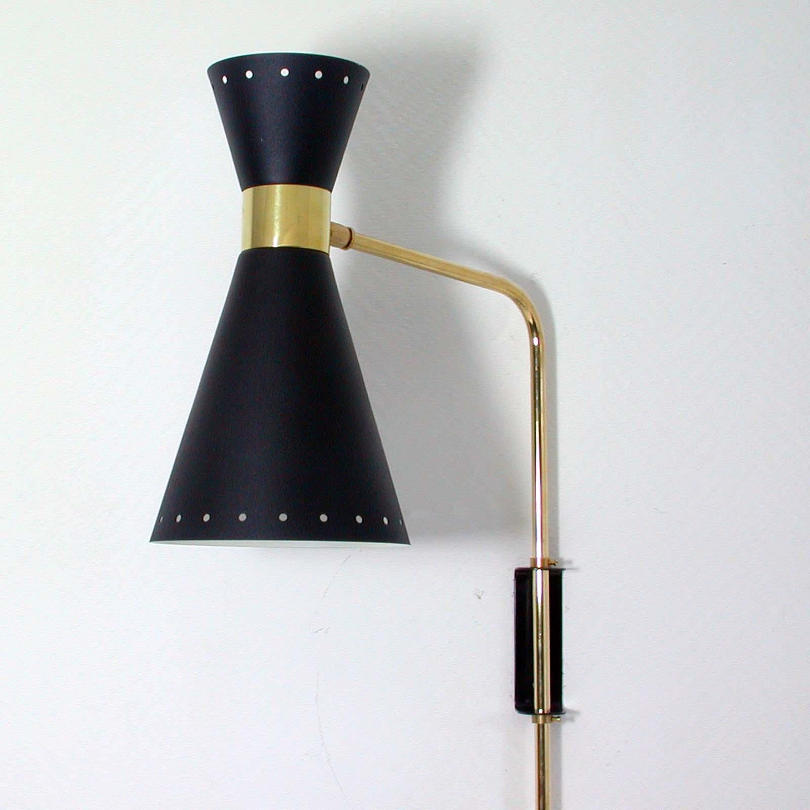 Midcentury French Diabolo Wall Light Sconce, 1950s In Good Condition For Sale In NUEMBRECHT, NRW