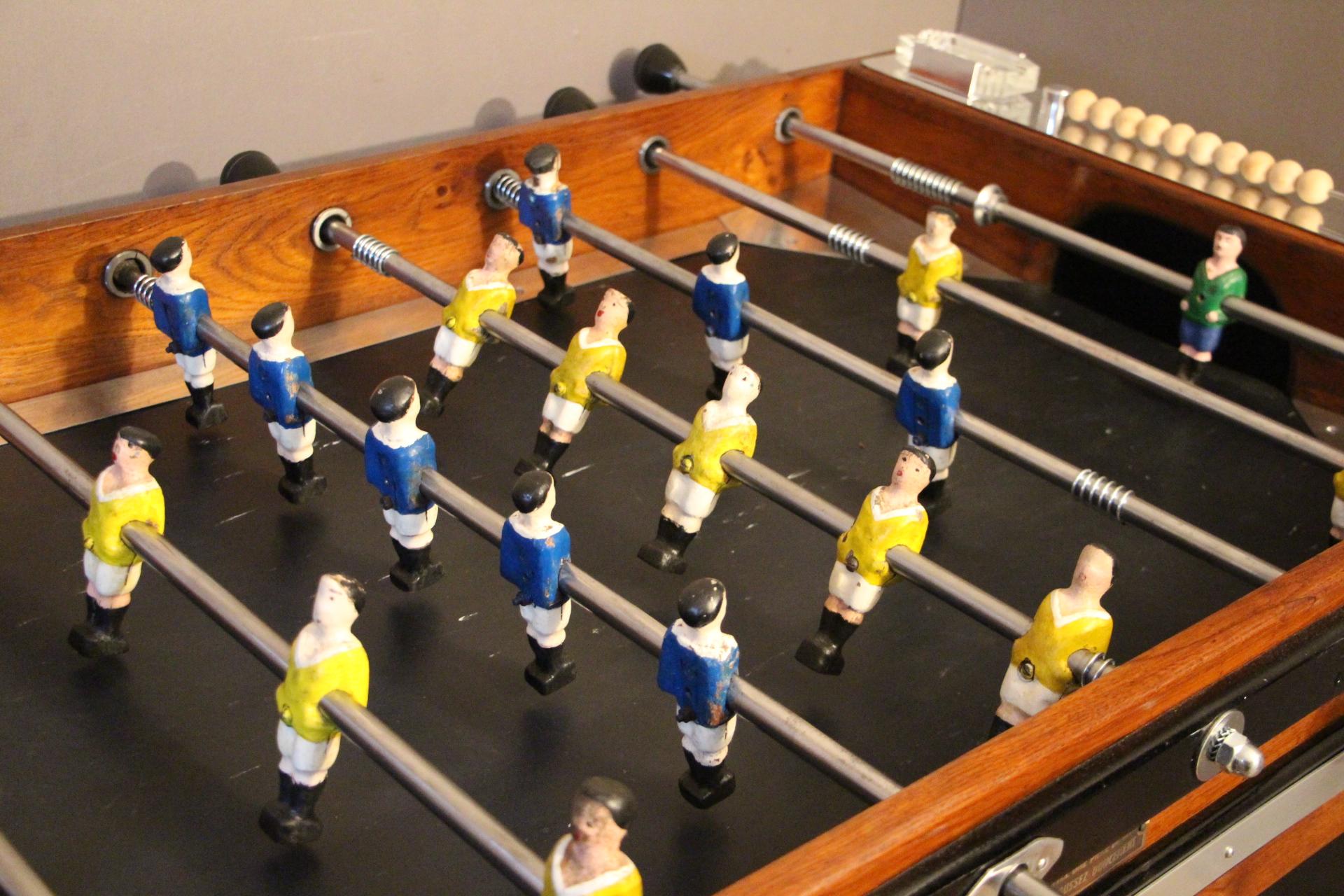 Midcentury French Foosball Table In Excellent Condition In Saint-Ouen, FR