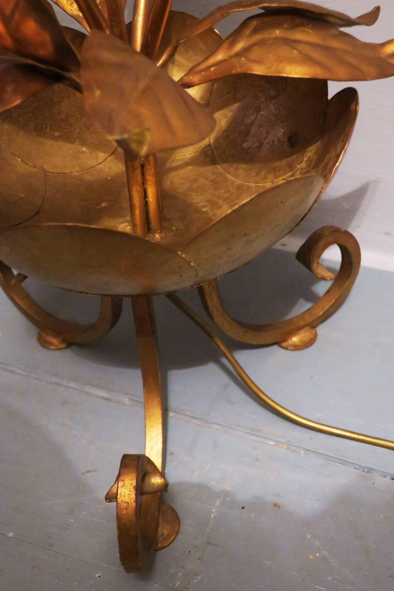 Midcentury French Gilt Tole Tree Floor Lamp In Good Condition For Sale In Berlin, DE