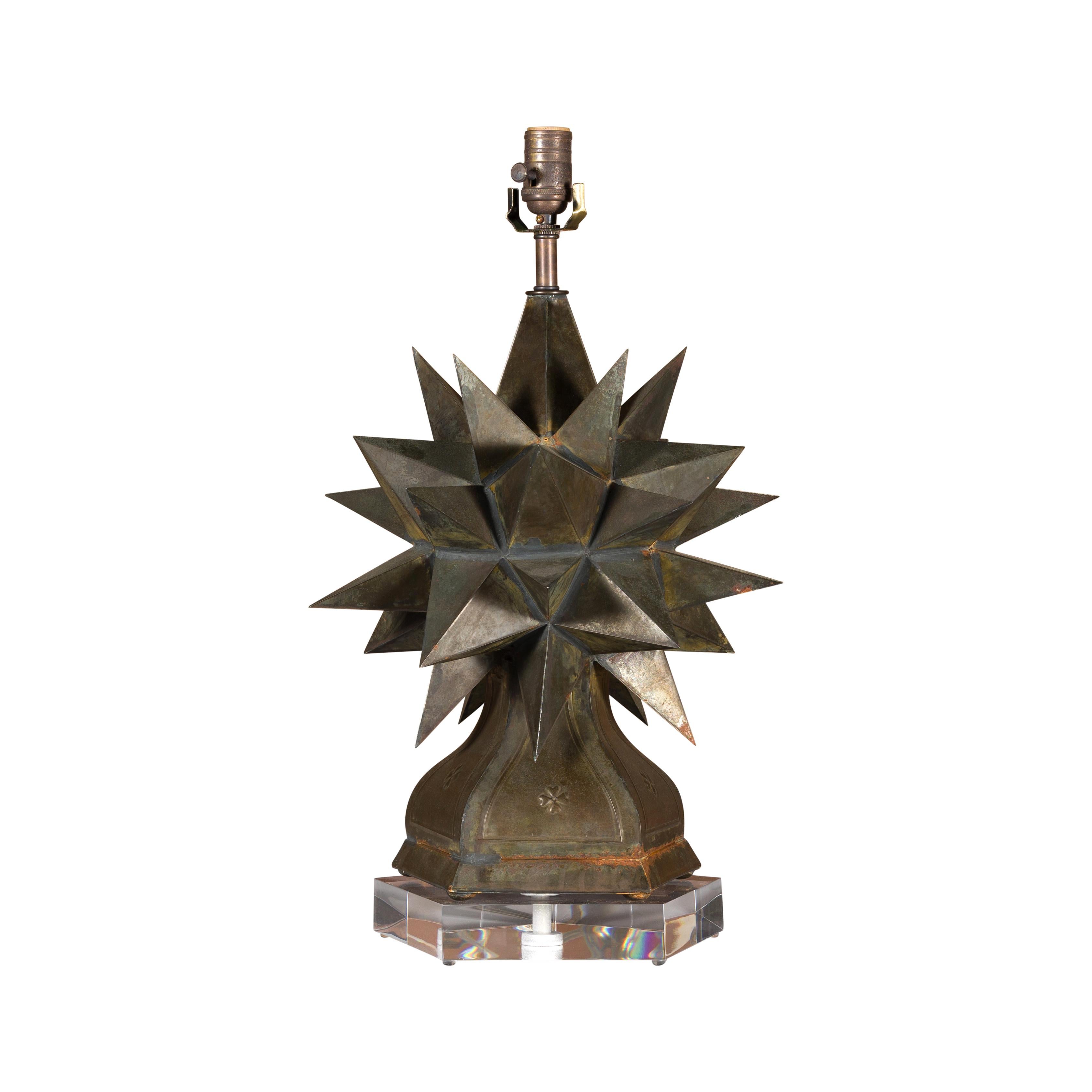 Midcentury French Metal Star Shaped Table Lamp on Custom Lucite Base 5