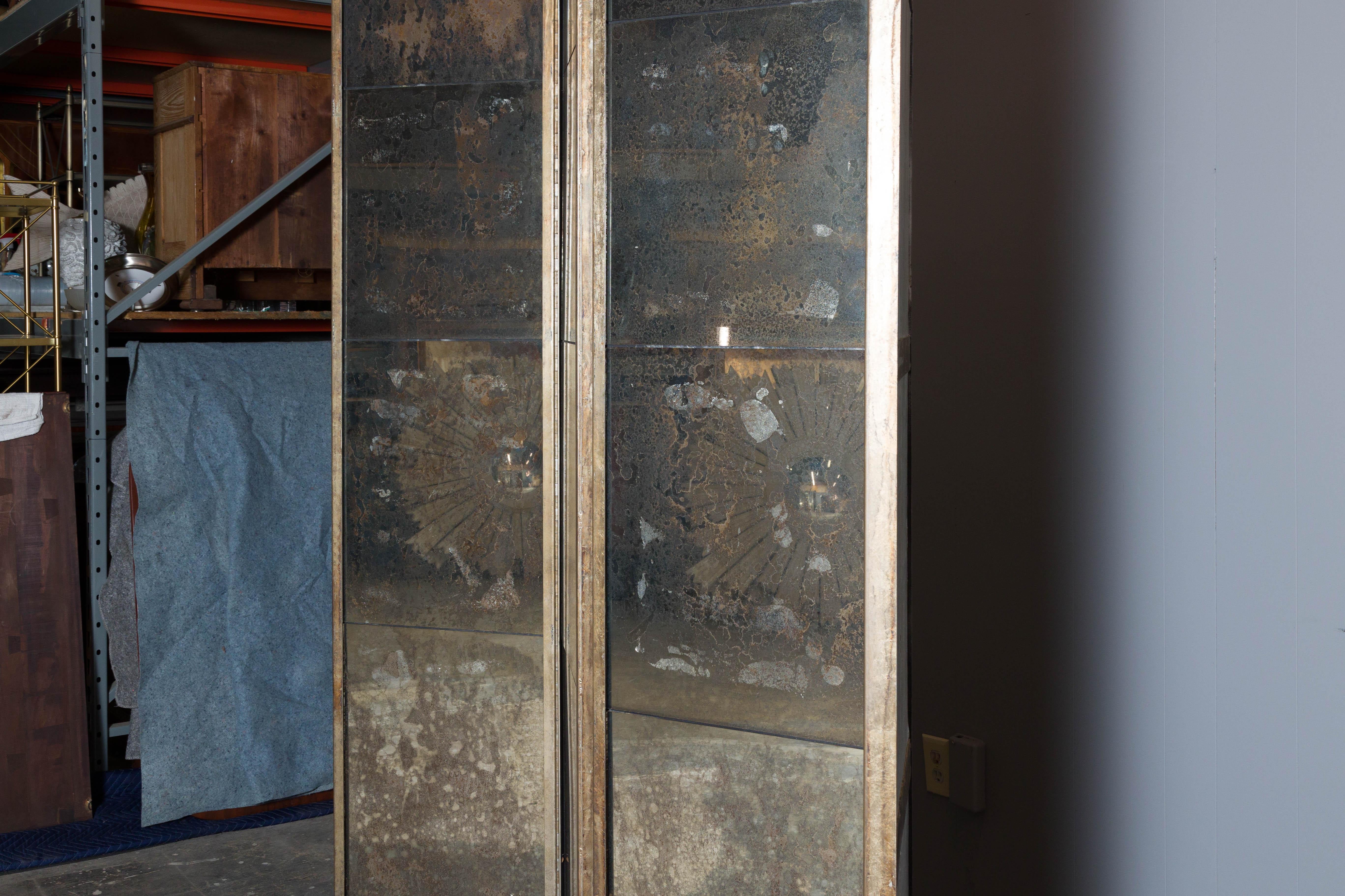 Midcentury French Mirrored Screen with Four Panels and Heavy Antiquing 4