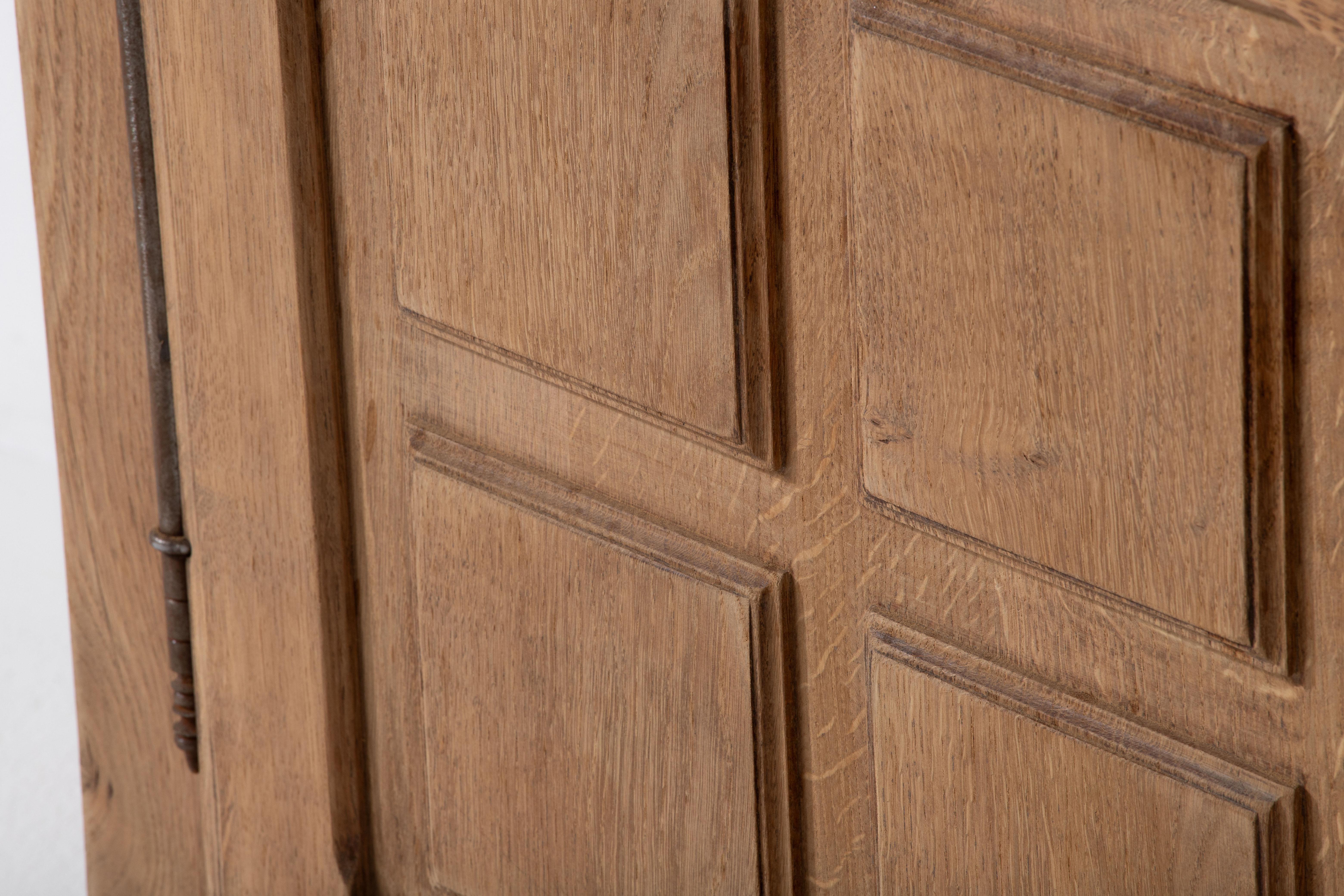 Midcentury French Natural Oak Wardrobe For Sale 9