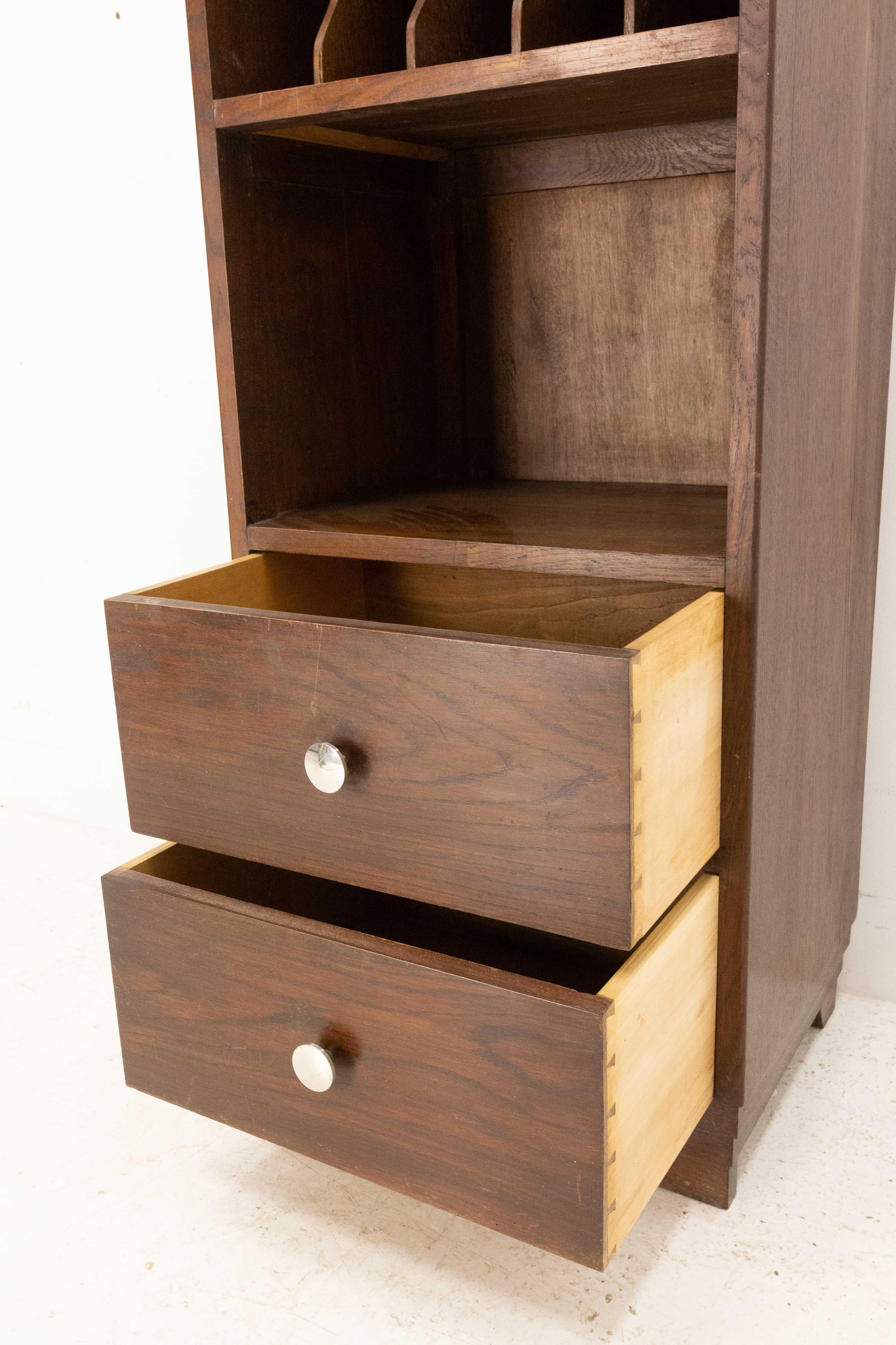 Mid-Century French Oak Desk-Cabinet, circa 1940 For Sale 2